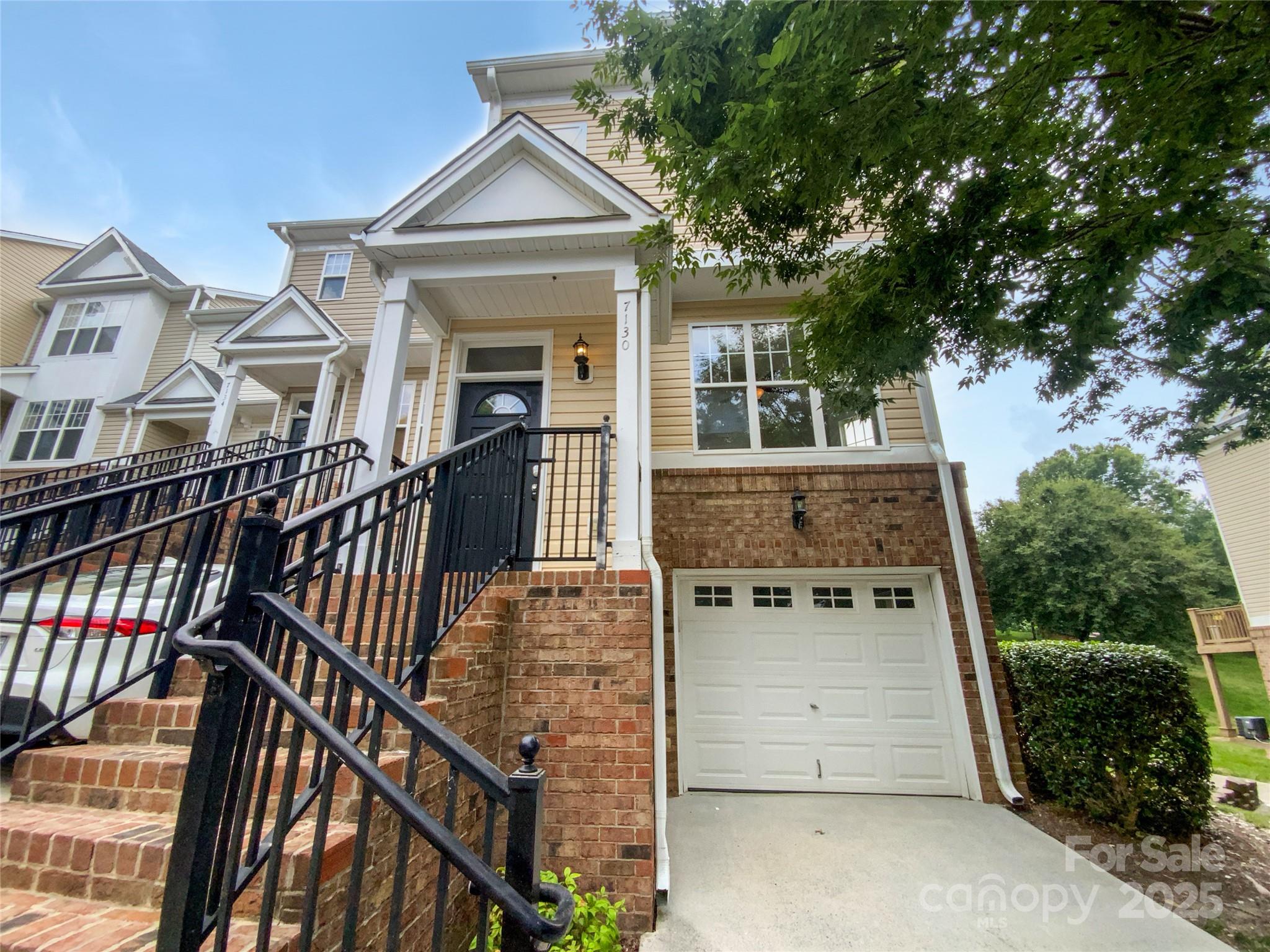 7130 Founders Club Court Property Photo 1