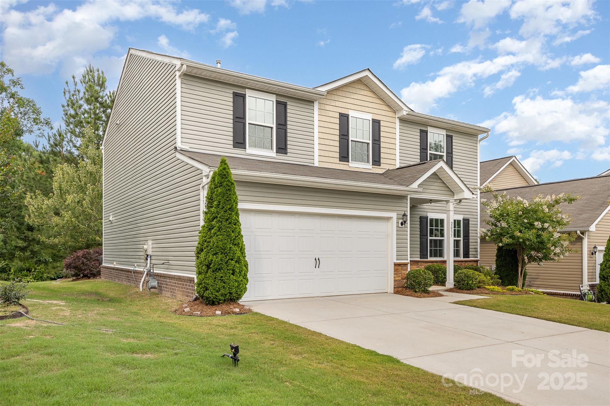 2037 Christopher Wood Court Property Photo 6