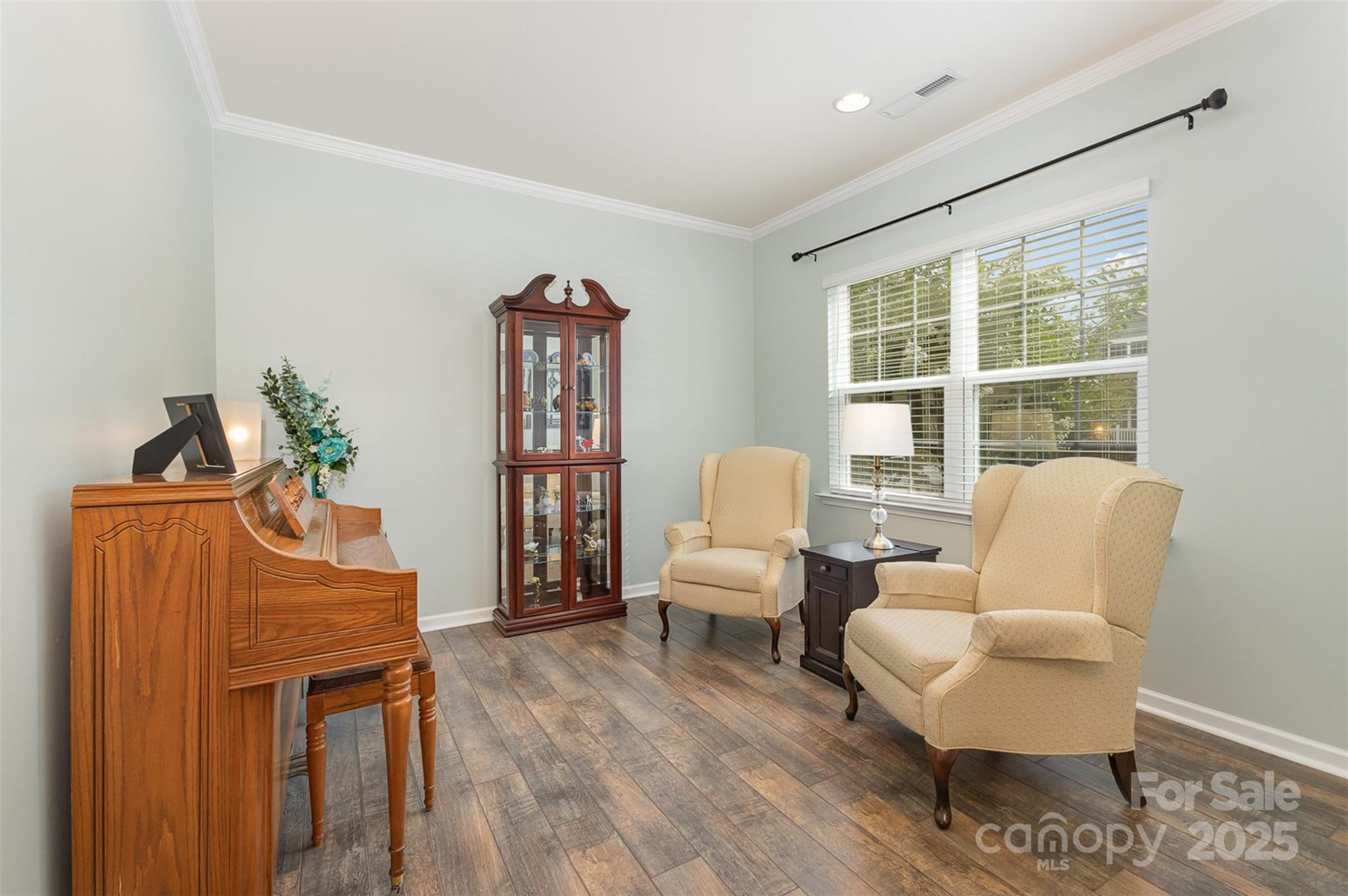 2037 Christopher Wood Court Property Photo 8