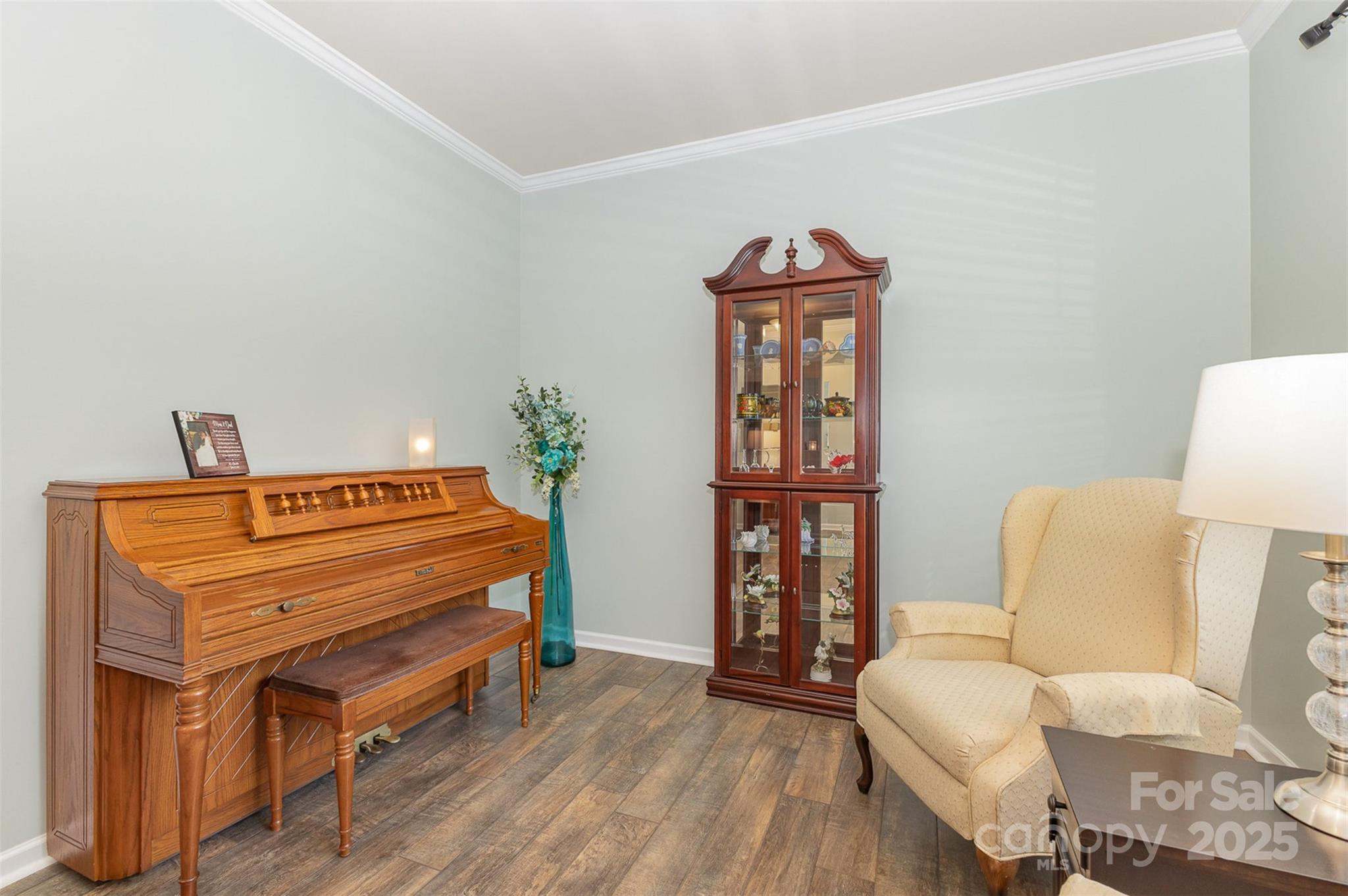 2037 Christopher Wood Court Property Photo 9