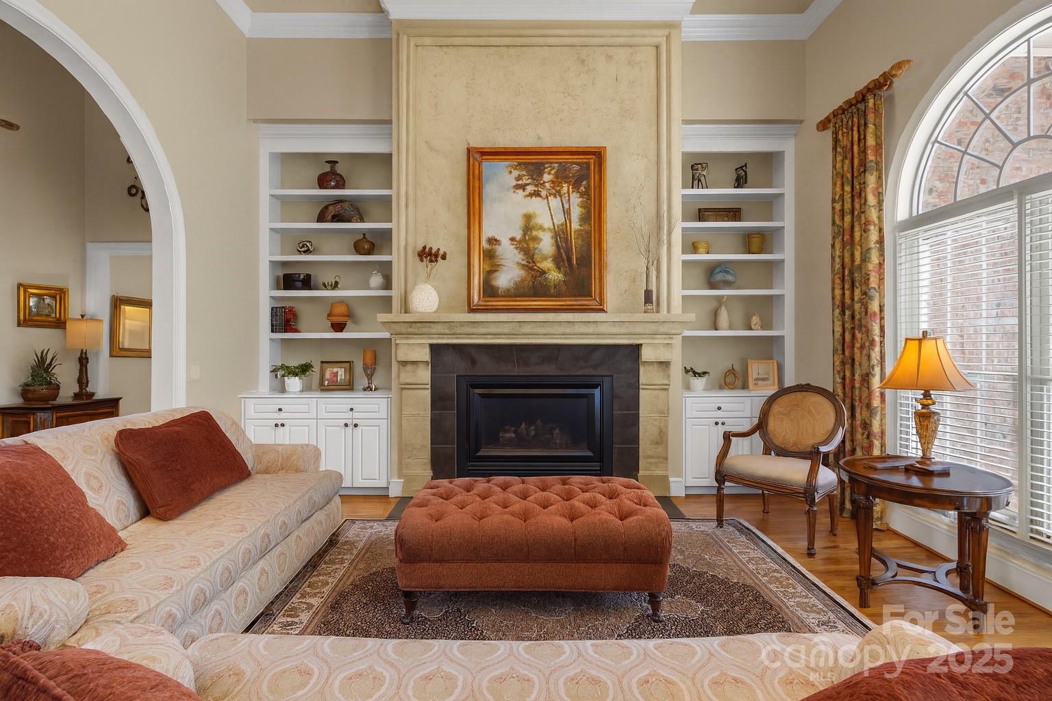 1629 Southpoint Lane Property Photo 6