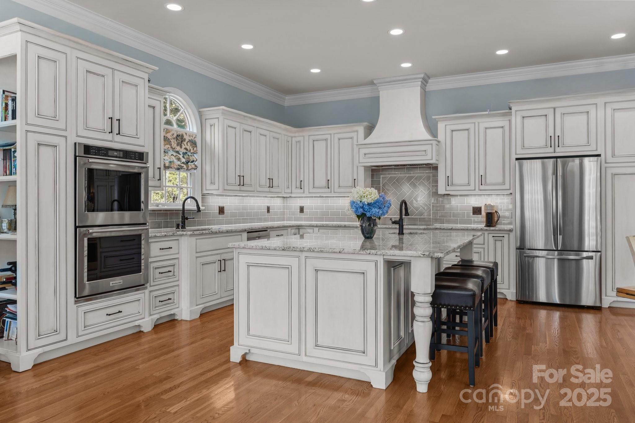 1629 Southpoint Lane Property Photo 14