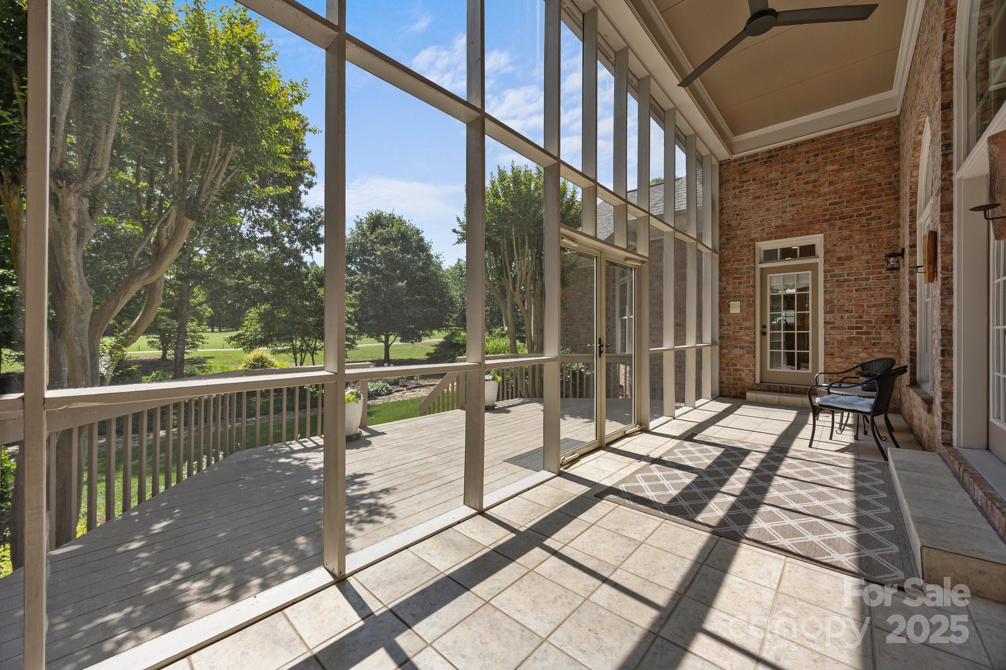 1629 Southpoint Lane Property Photo 33