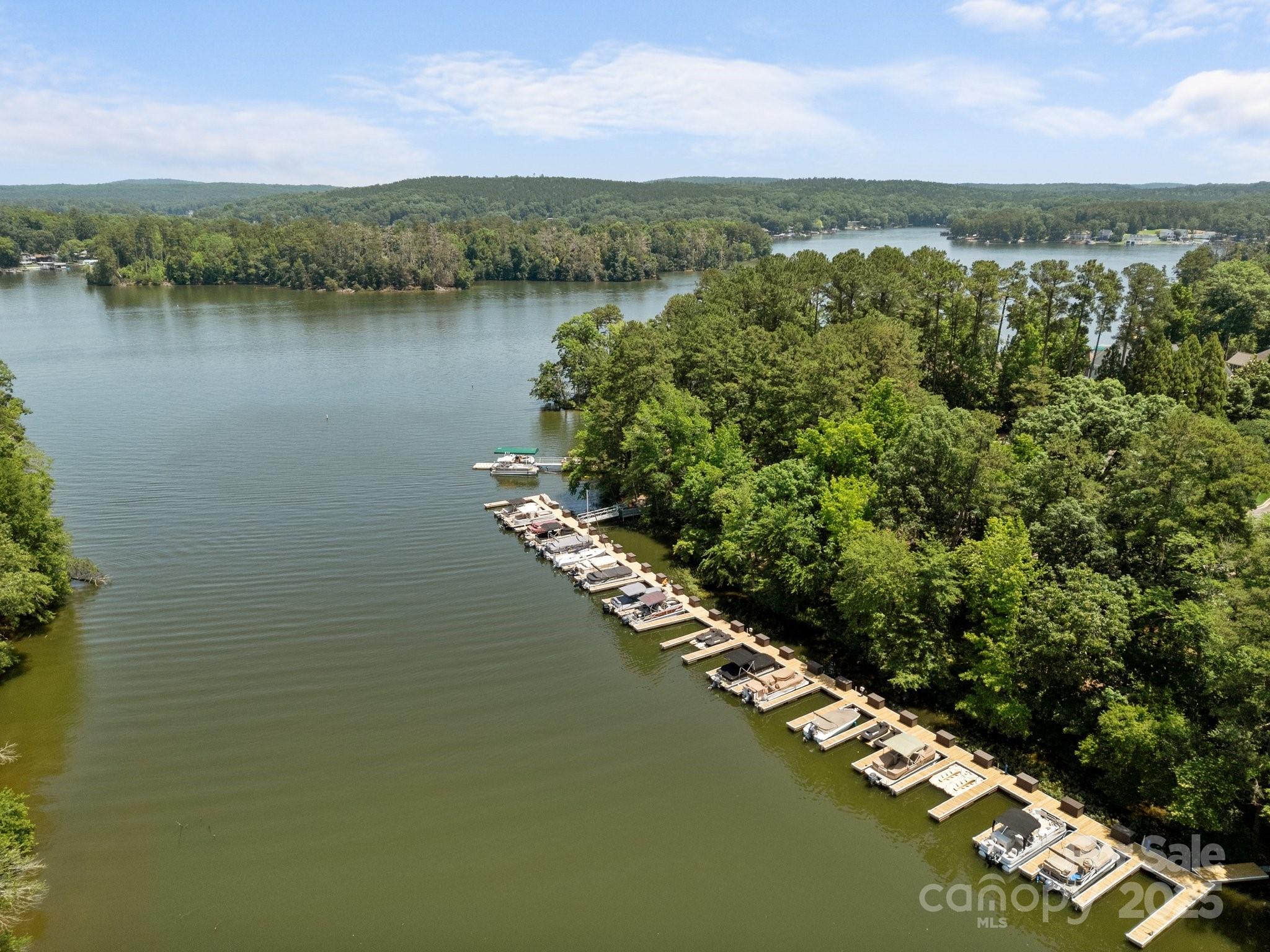 1629 Southpoint Lane Property Photo 39