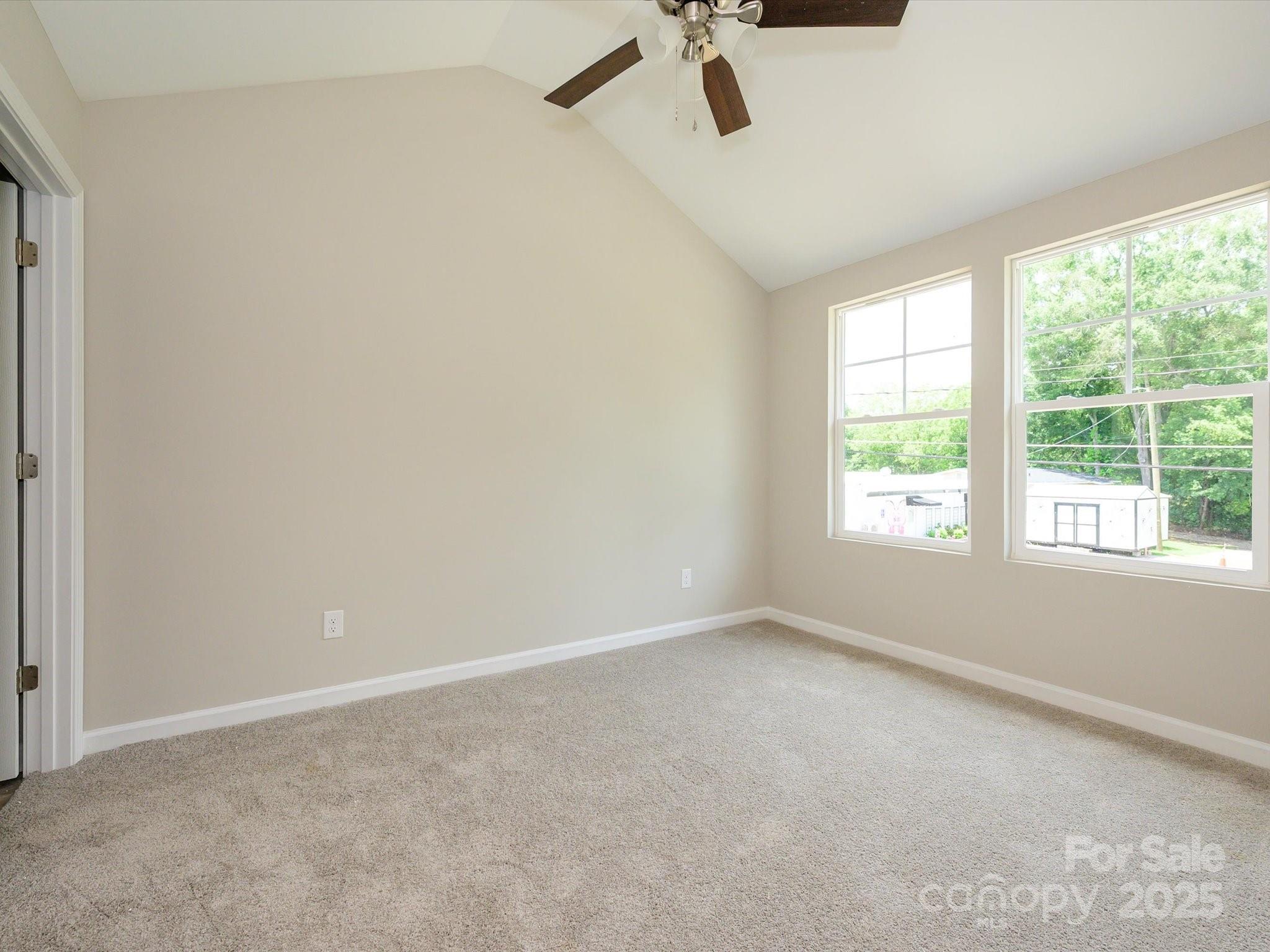 102 Mobley Street Property Photo 12