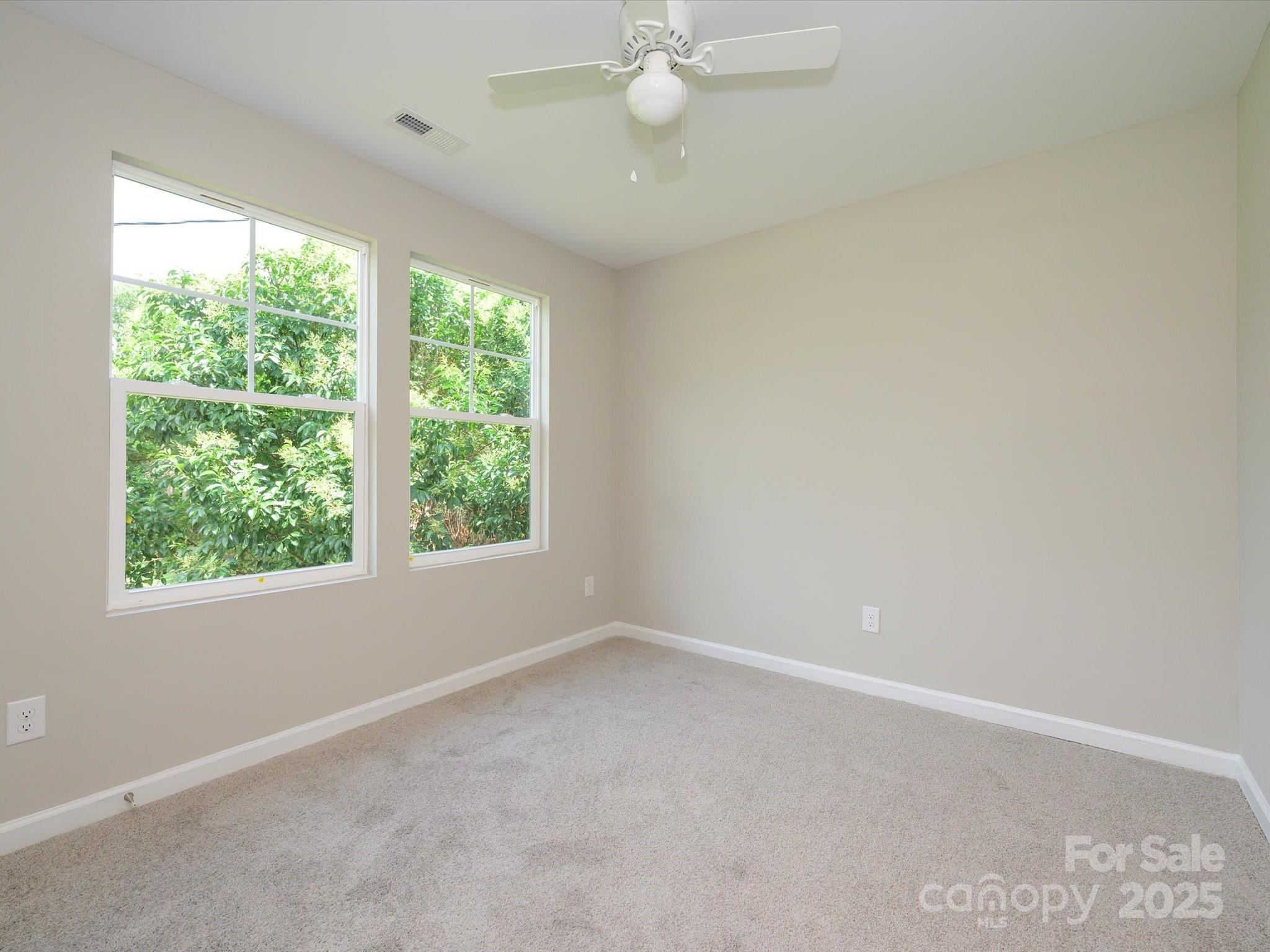 102 Mobley Street Property Photo 16