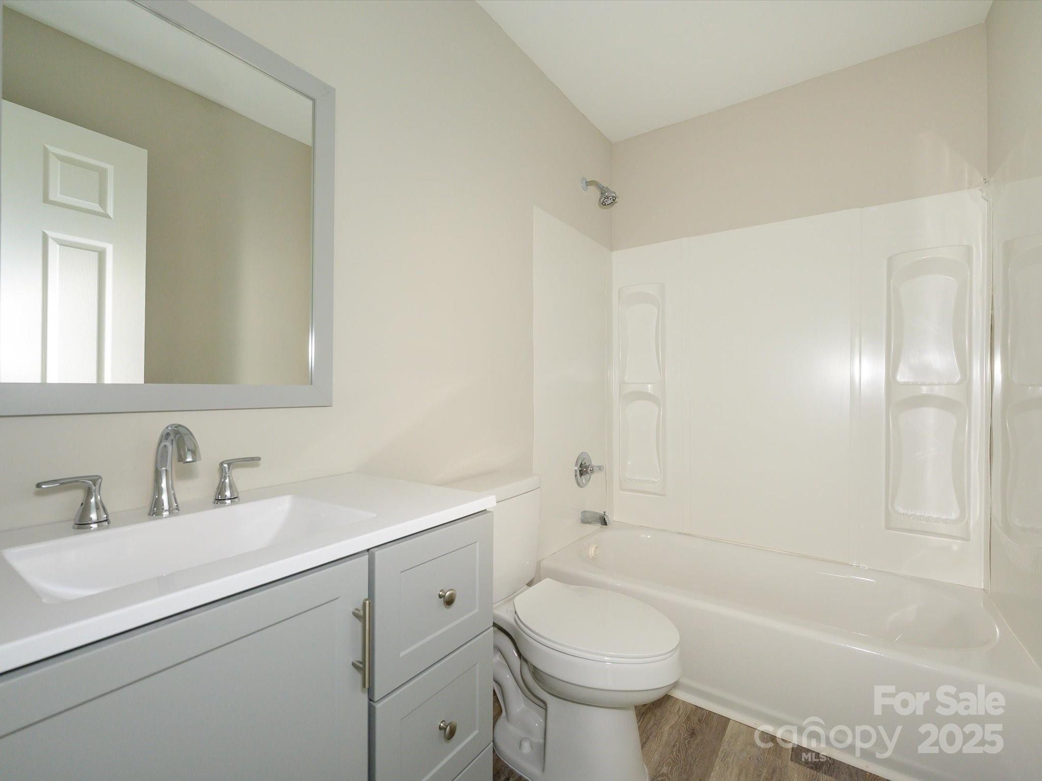 102 Mobley Street Property Photo 18