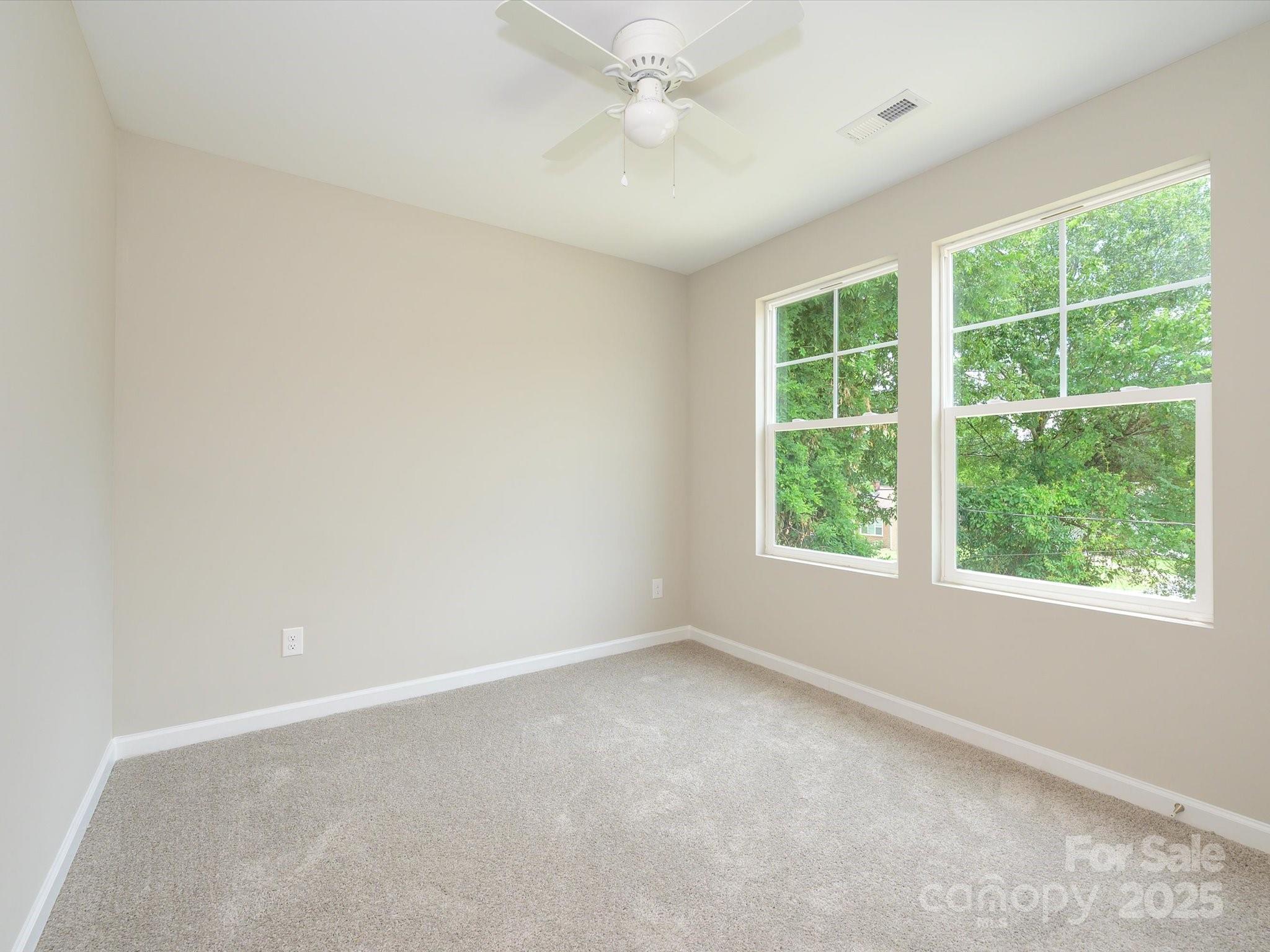 102 Mobley Street Property Photo 34