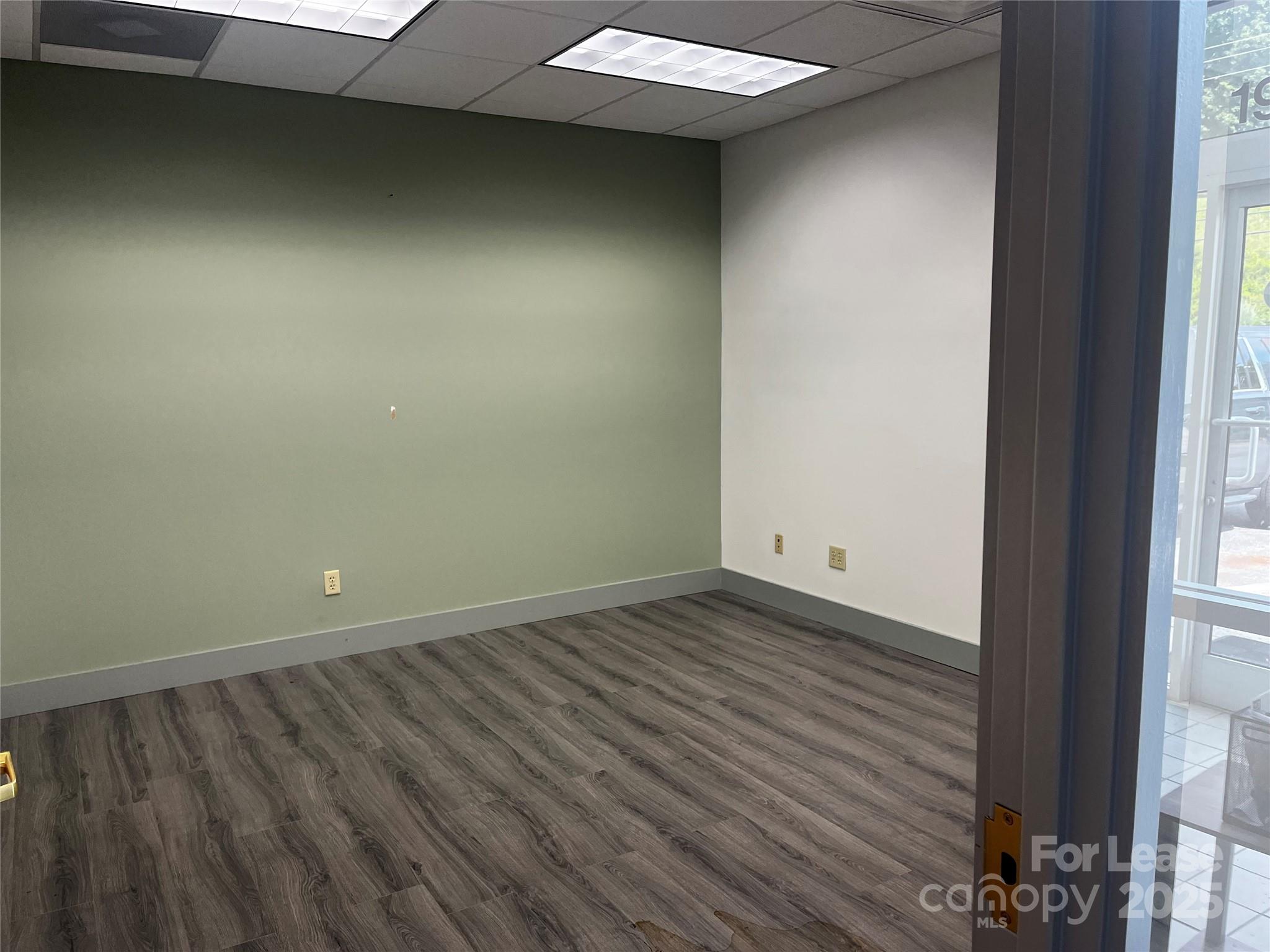 199 Charlotte Highway Property Photo 8