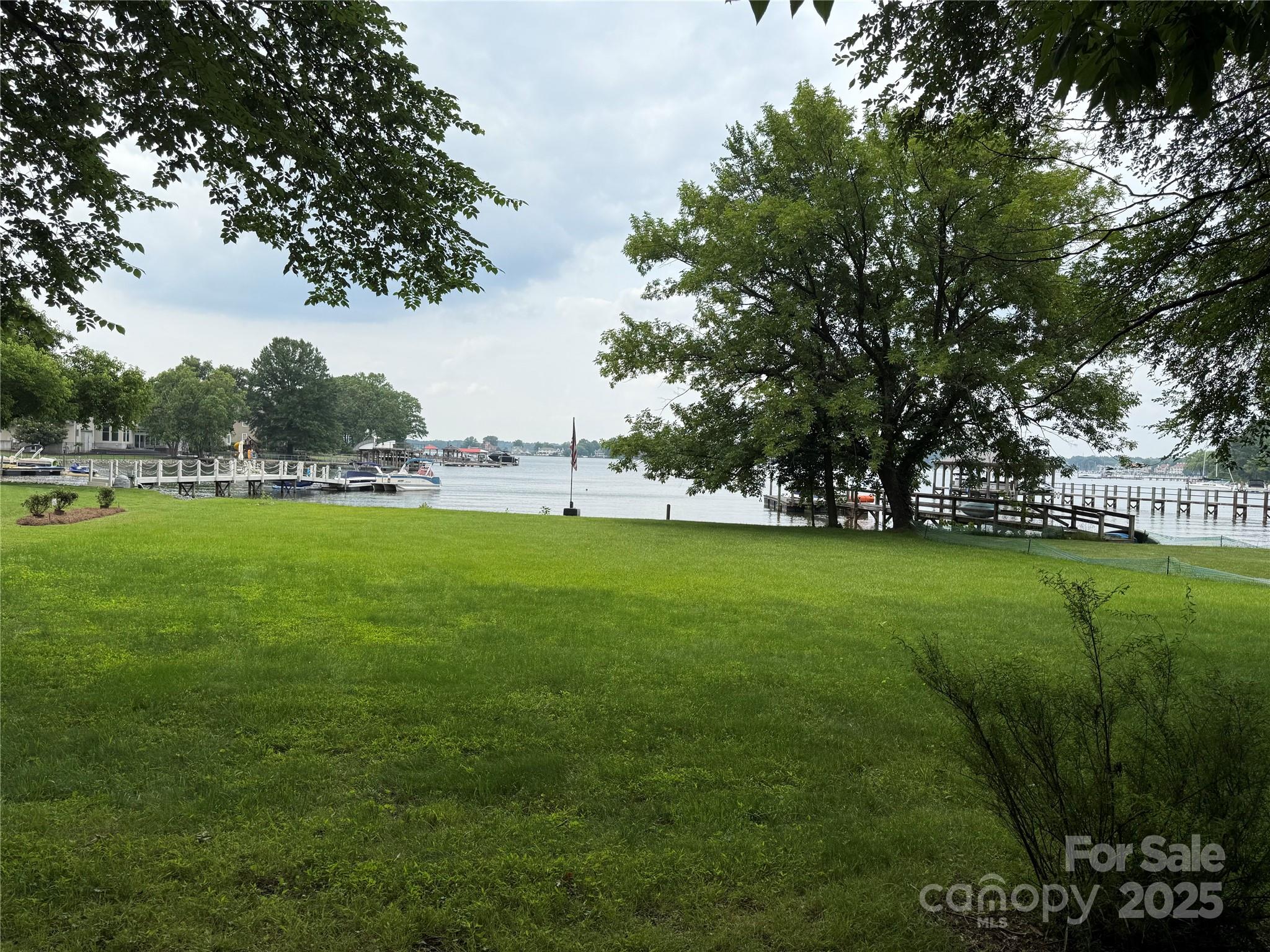 7423 Norman Island Drive Property Photo 8