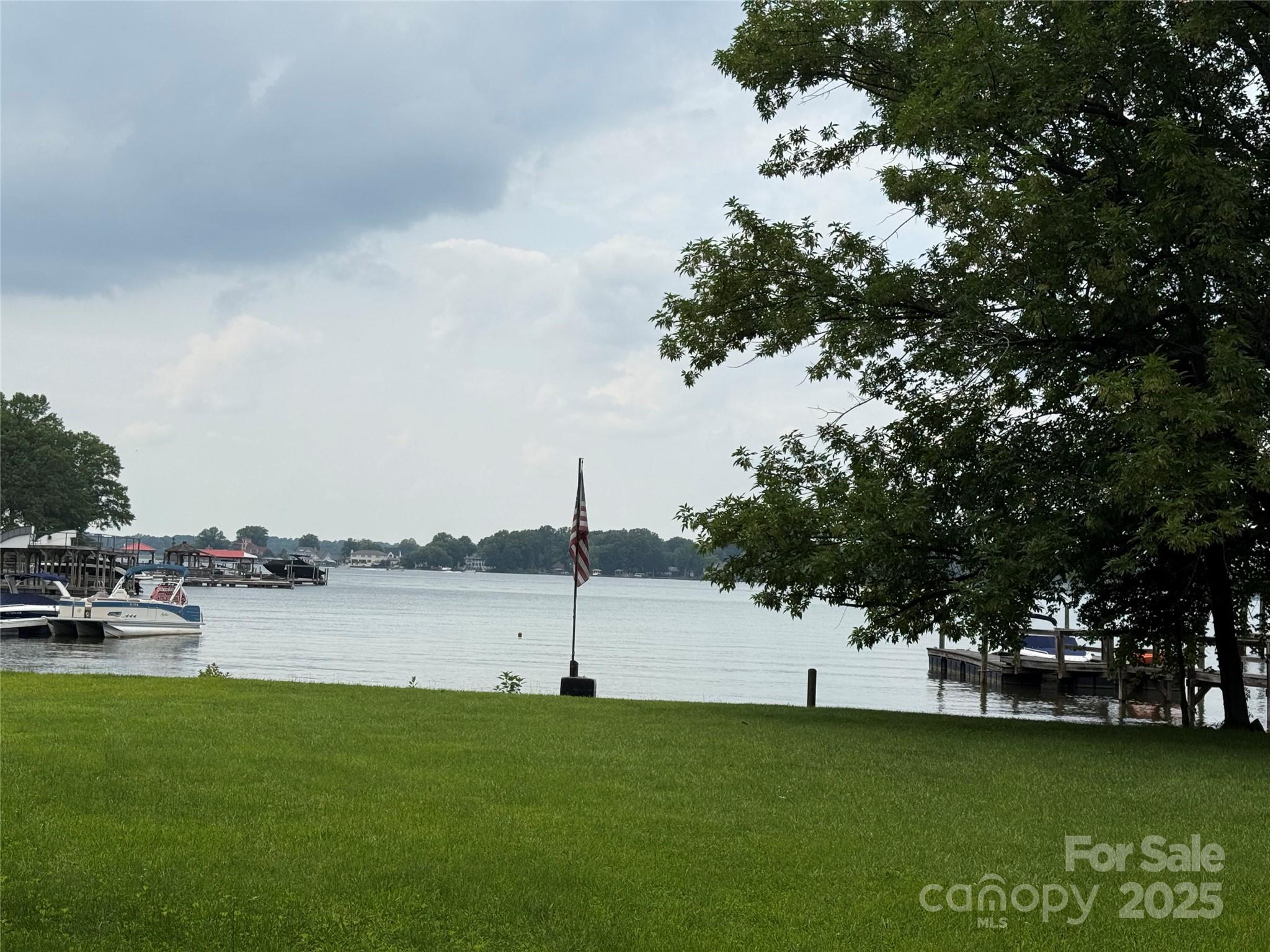 7423 Norman Island Drive Property Photo 9