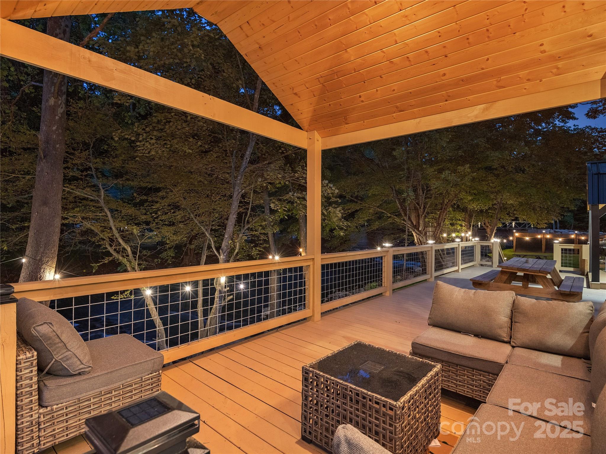 14715 Cruso Road Property Photo 6