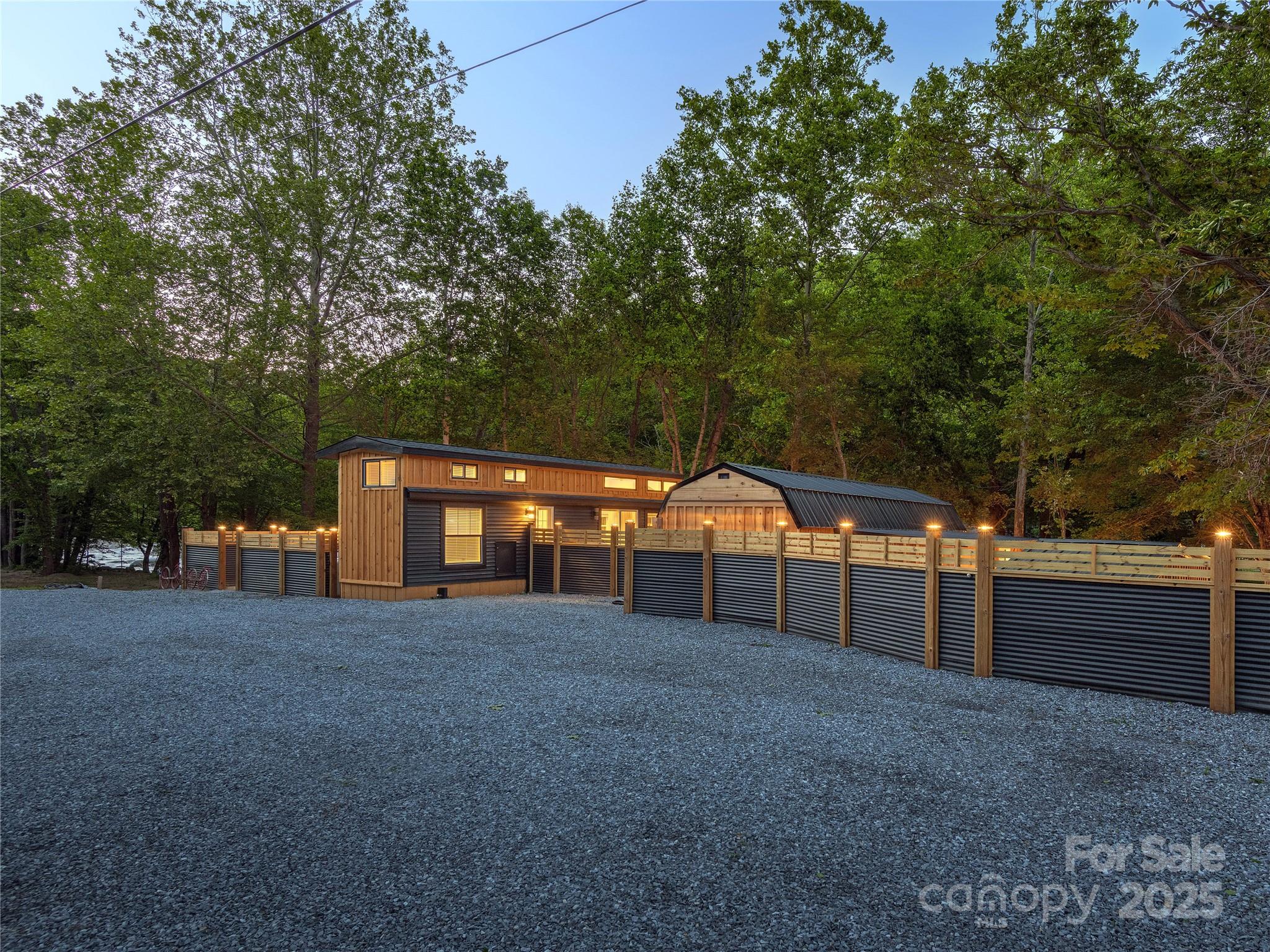 14715 Cruso Road Property Photo 11