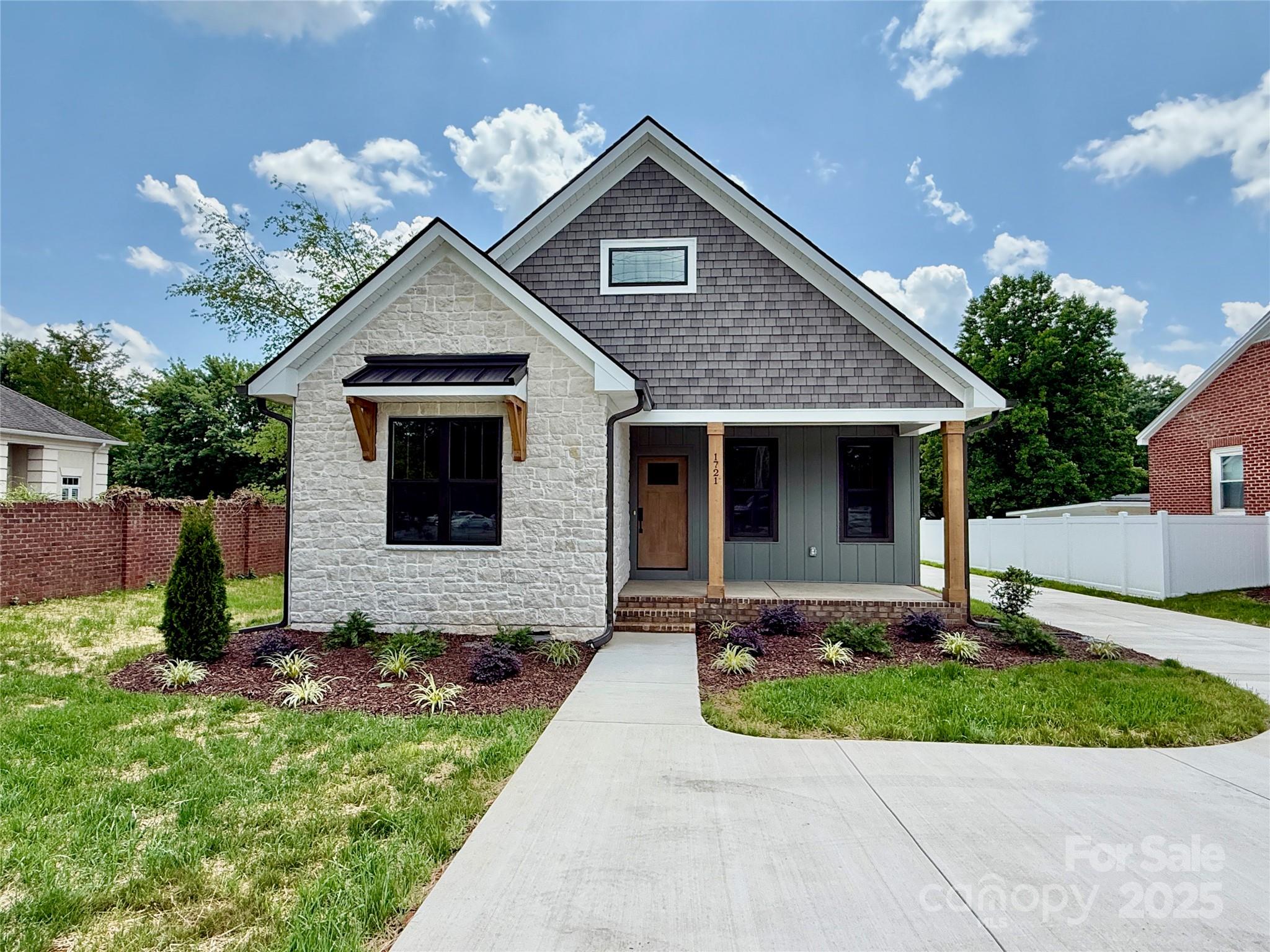1721 S New Hope Road Property Photo 40