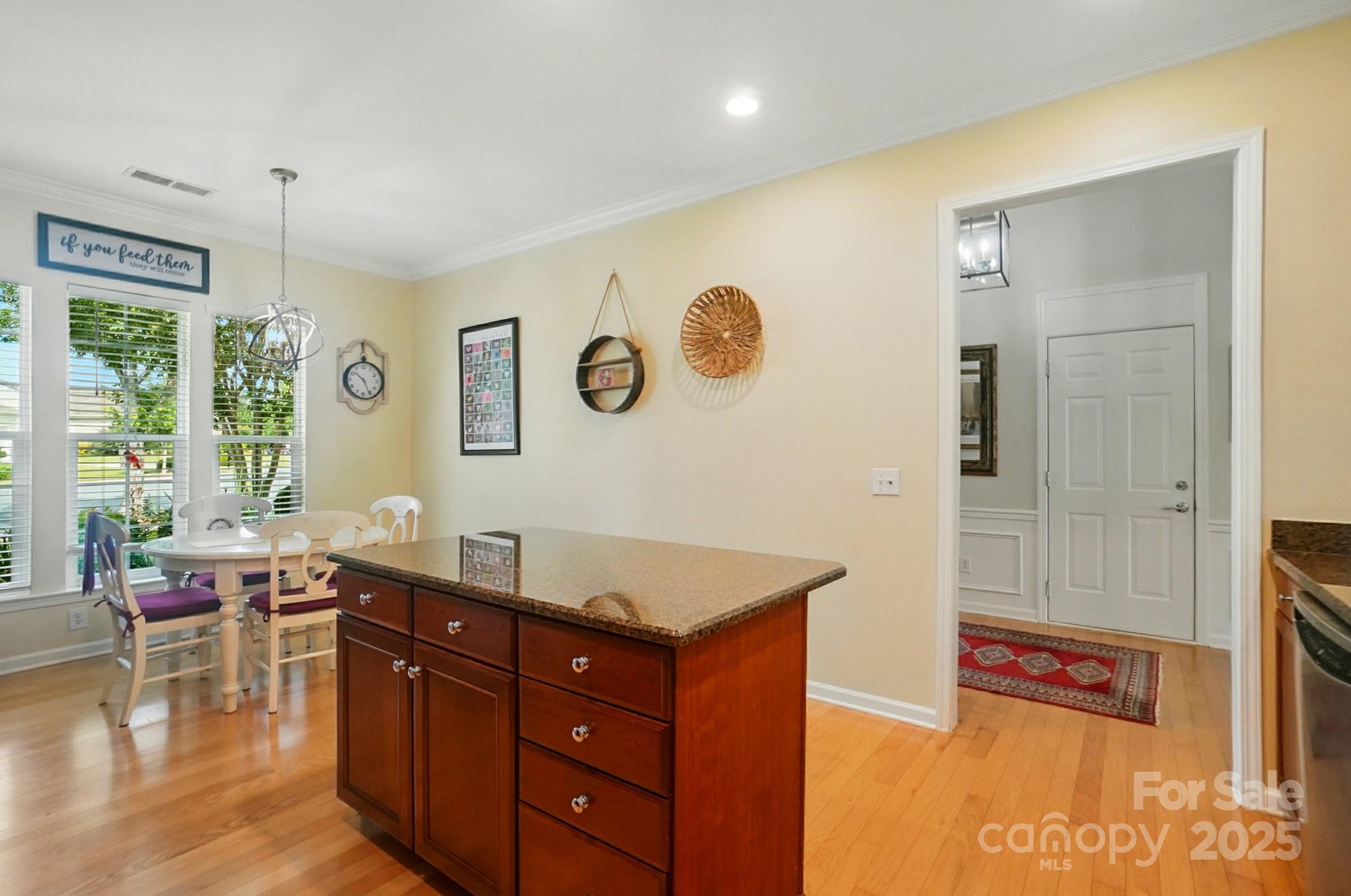 15116 Legend Oaks Court Property Photo 8