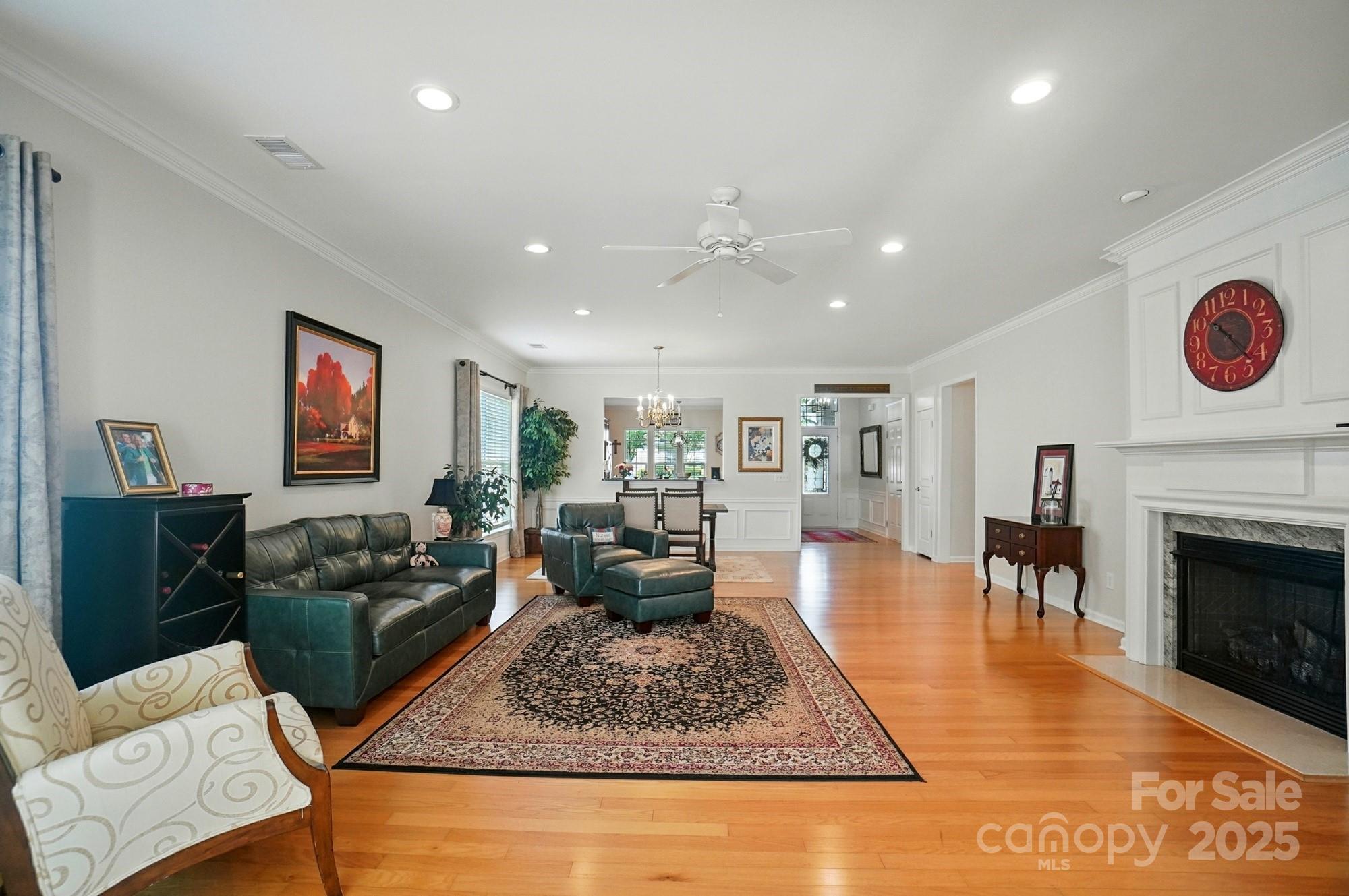 15116 Legend Oaks Court Property Photo 13