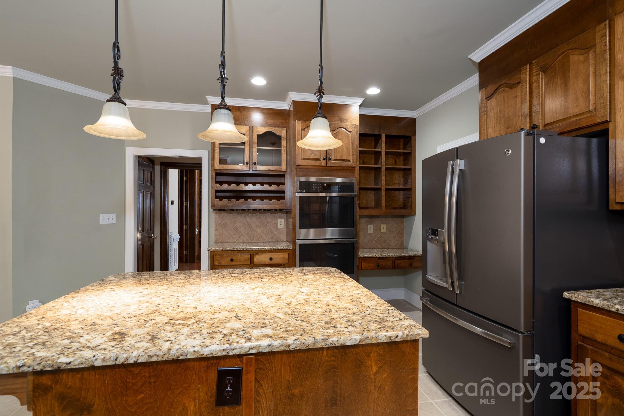 4672 Snow Drive Property Photo 11