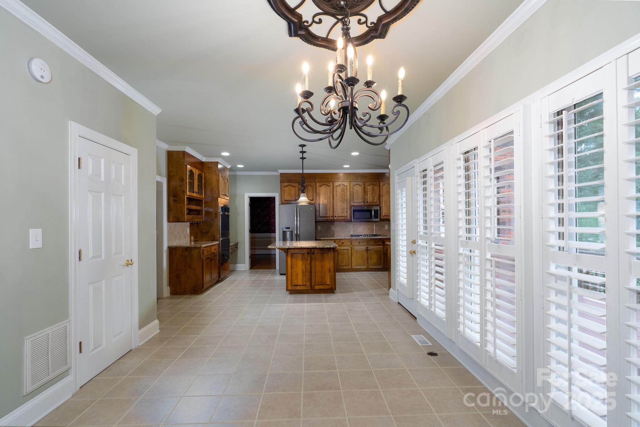 4672 Snow Drive Property Photo 14