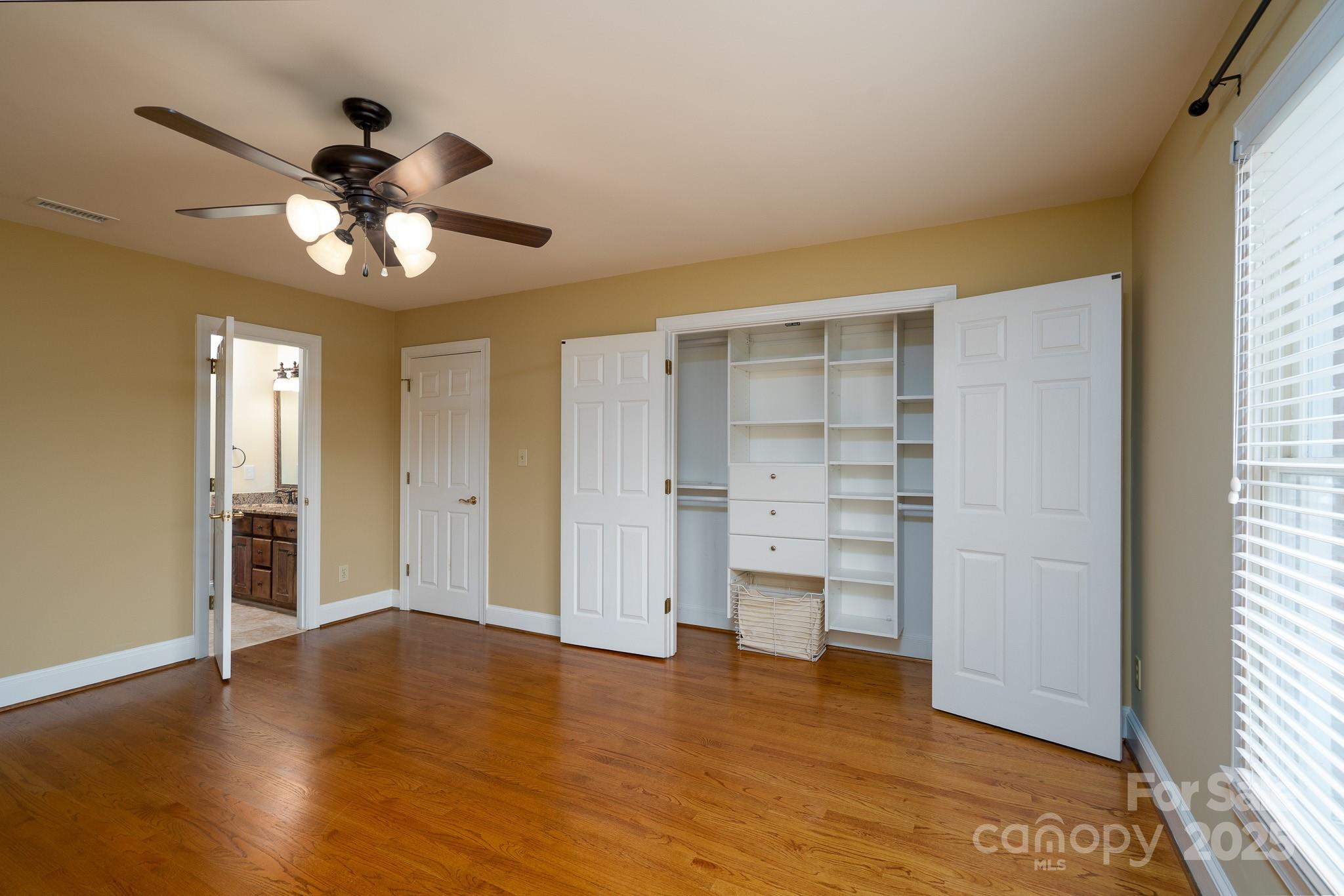 4672 Snow Drive Property Photo 19