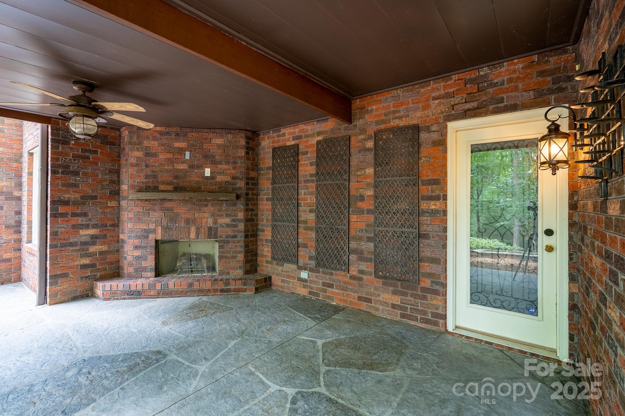 4672 Snow Drive Property Photo 39