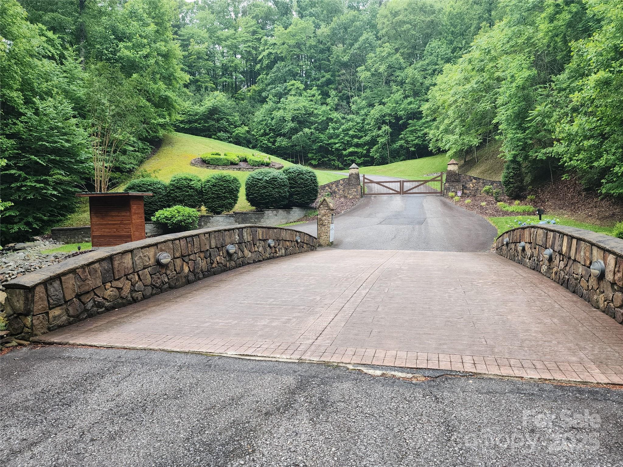 Tbd Derby Chase Court Property Photo 1