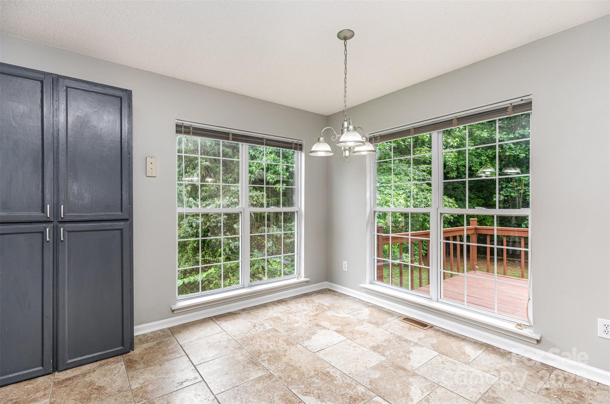 270 Kilmer Lane Property Photo 8