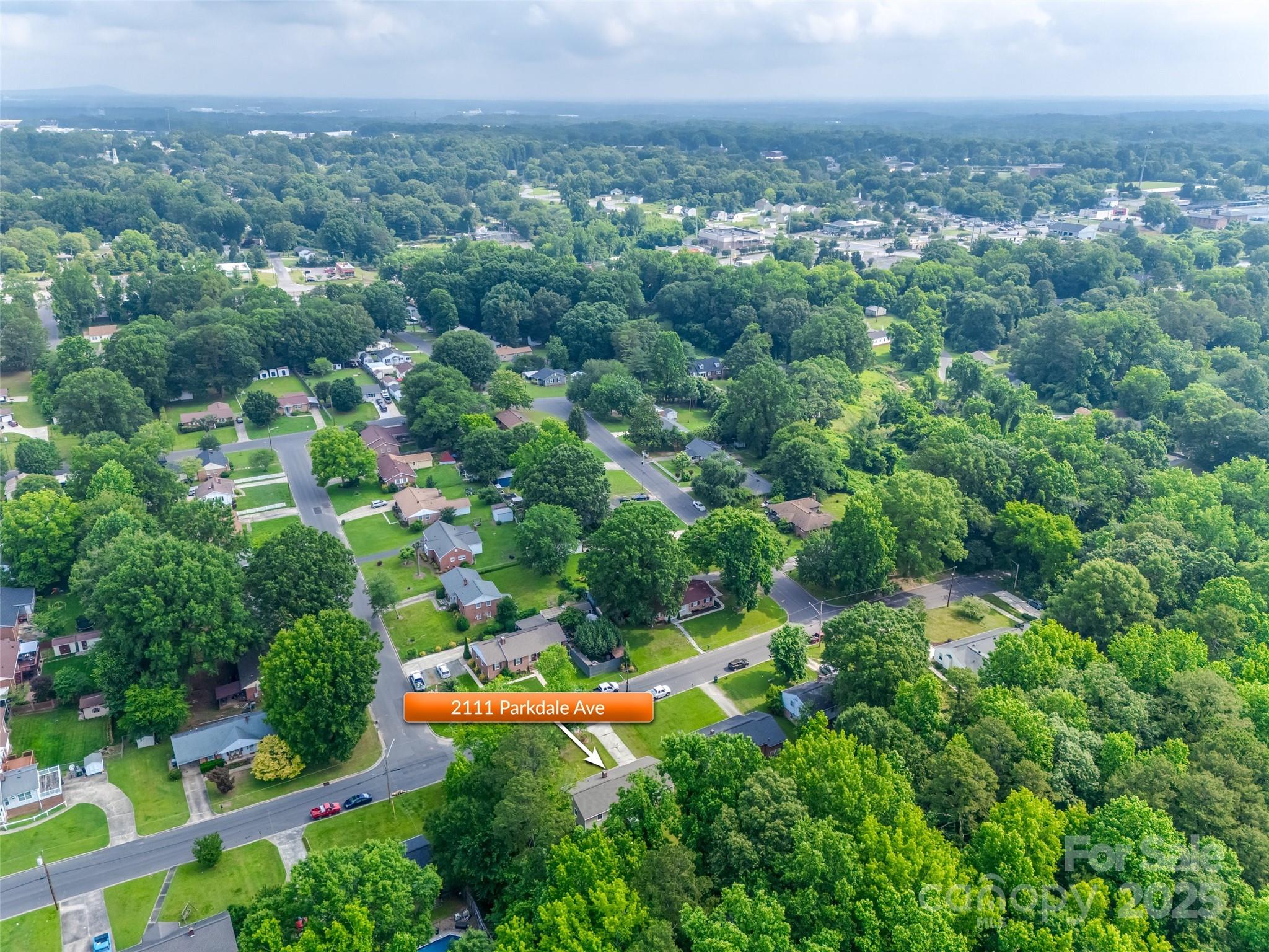 2111 Parkdale Avenue Property Photo 37