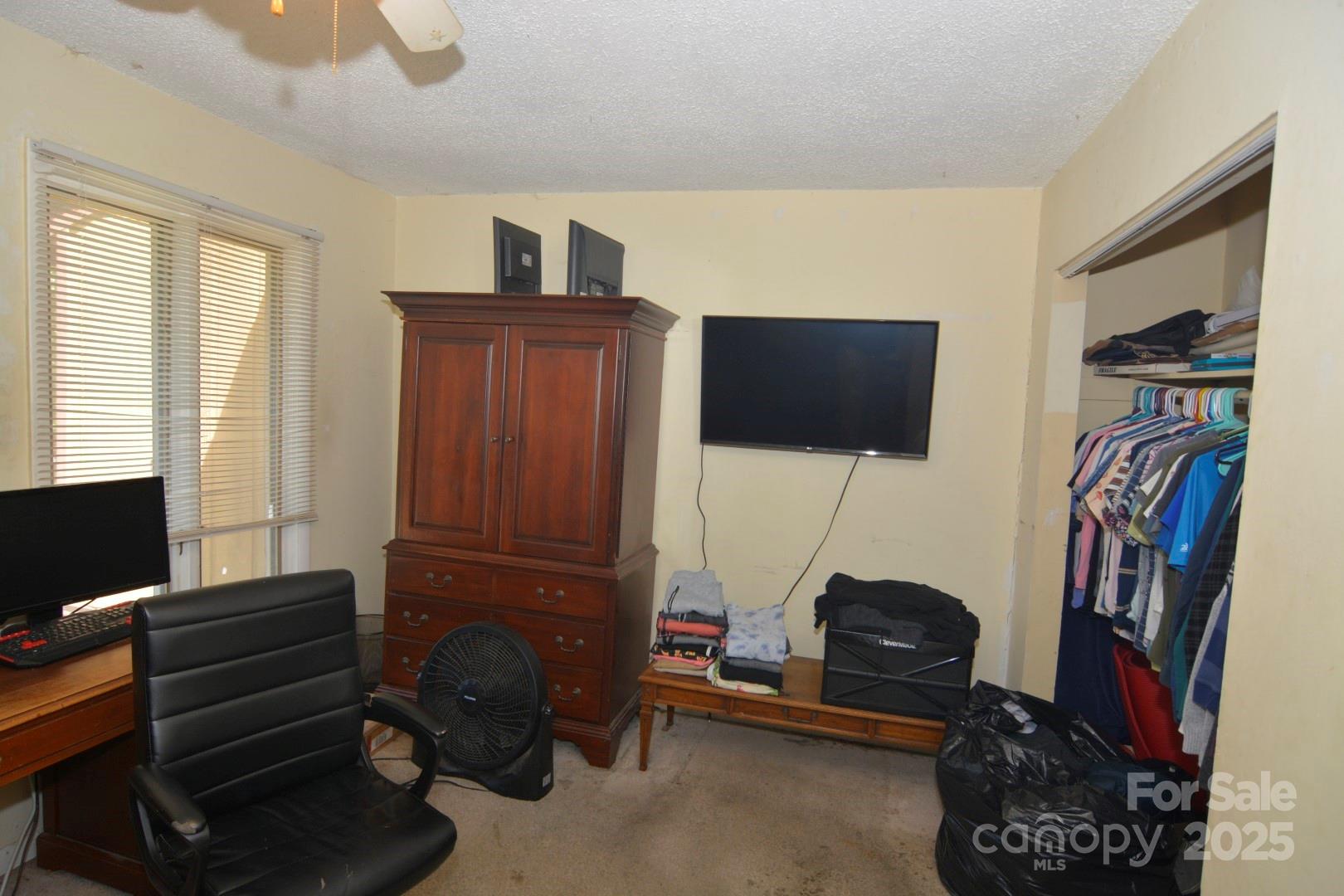 141 Colony Drive Property Photo 8