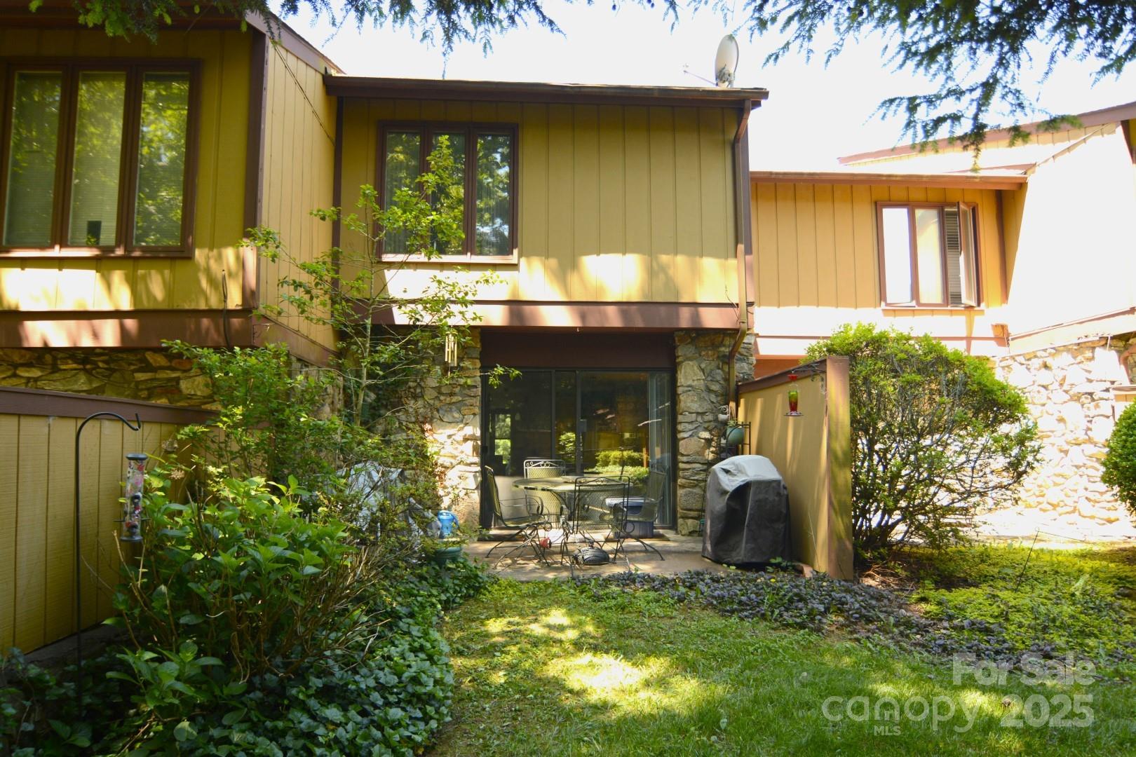 141 Colony Drive Property Photo 9