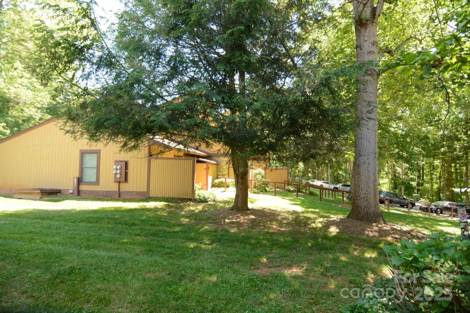 141 Colony Drive Property Photo 10