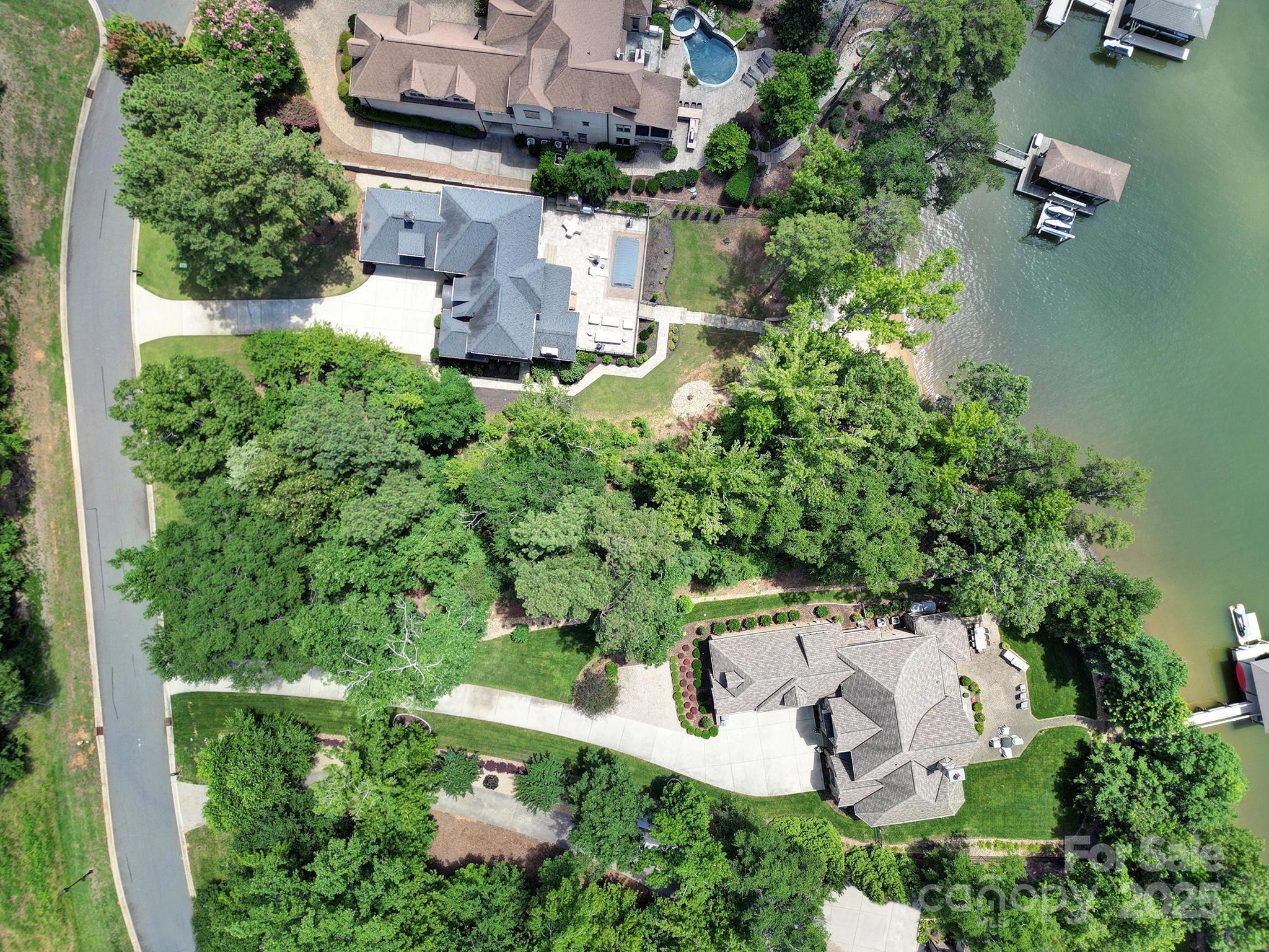3305 Lake Pointe Drive 115 Property Photo 1