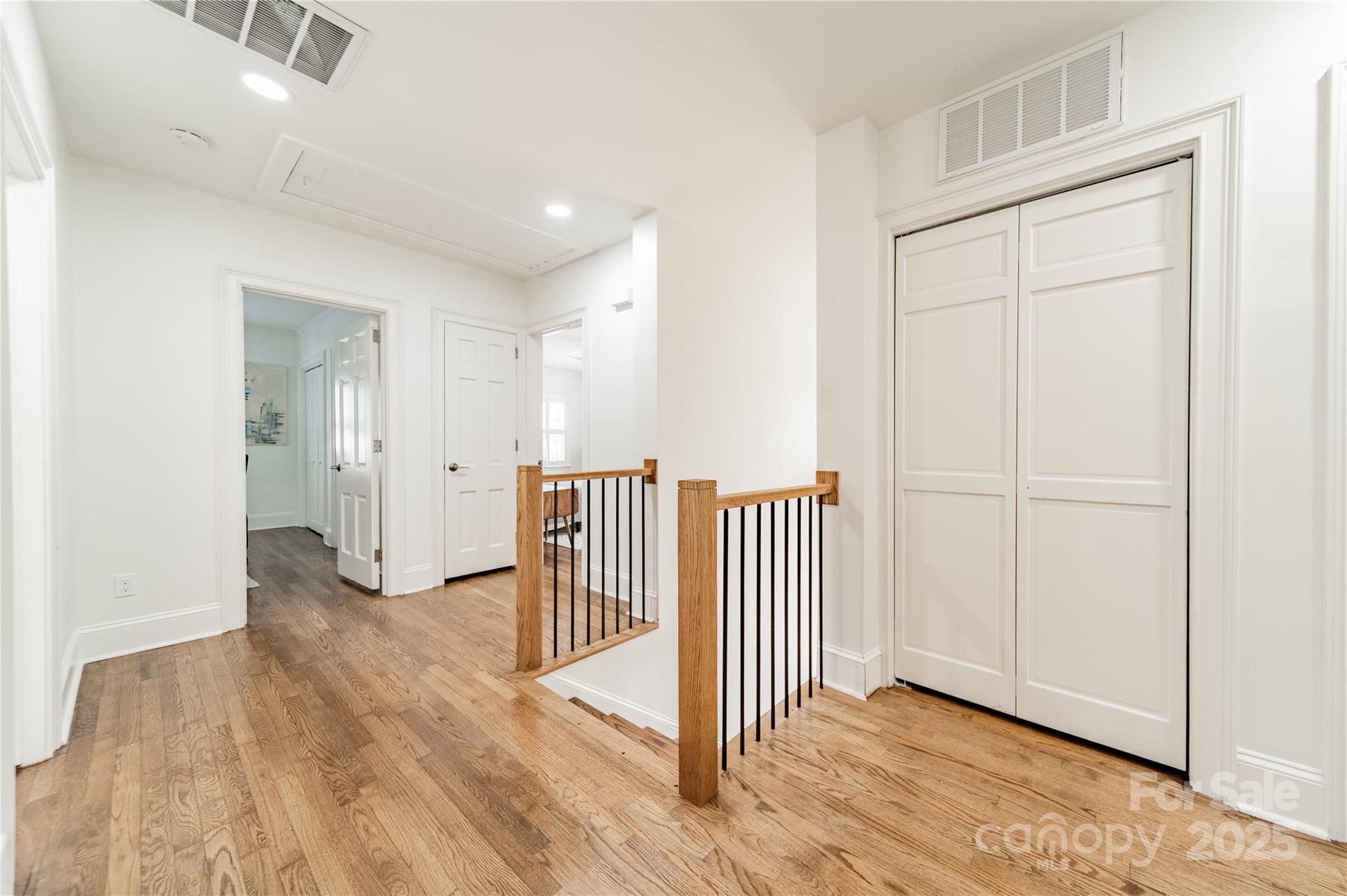 601 Cherokee Road Property Photo 28