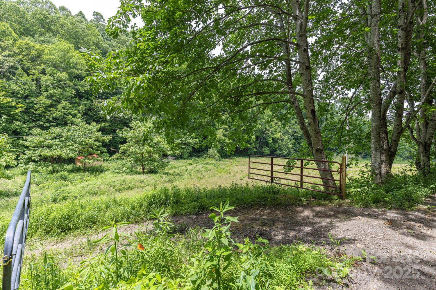 99999 Sugar Camp Road Property Photo