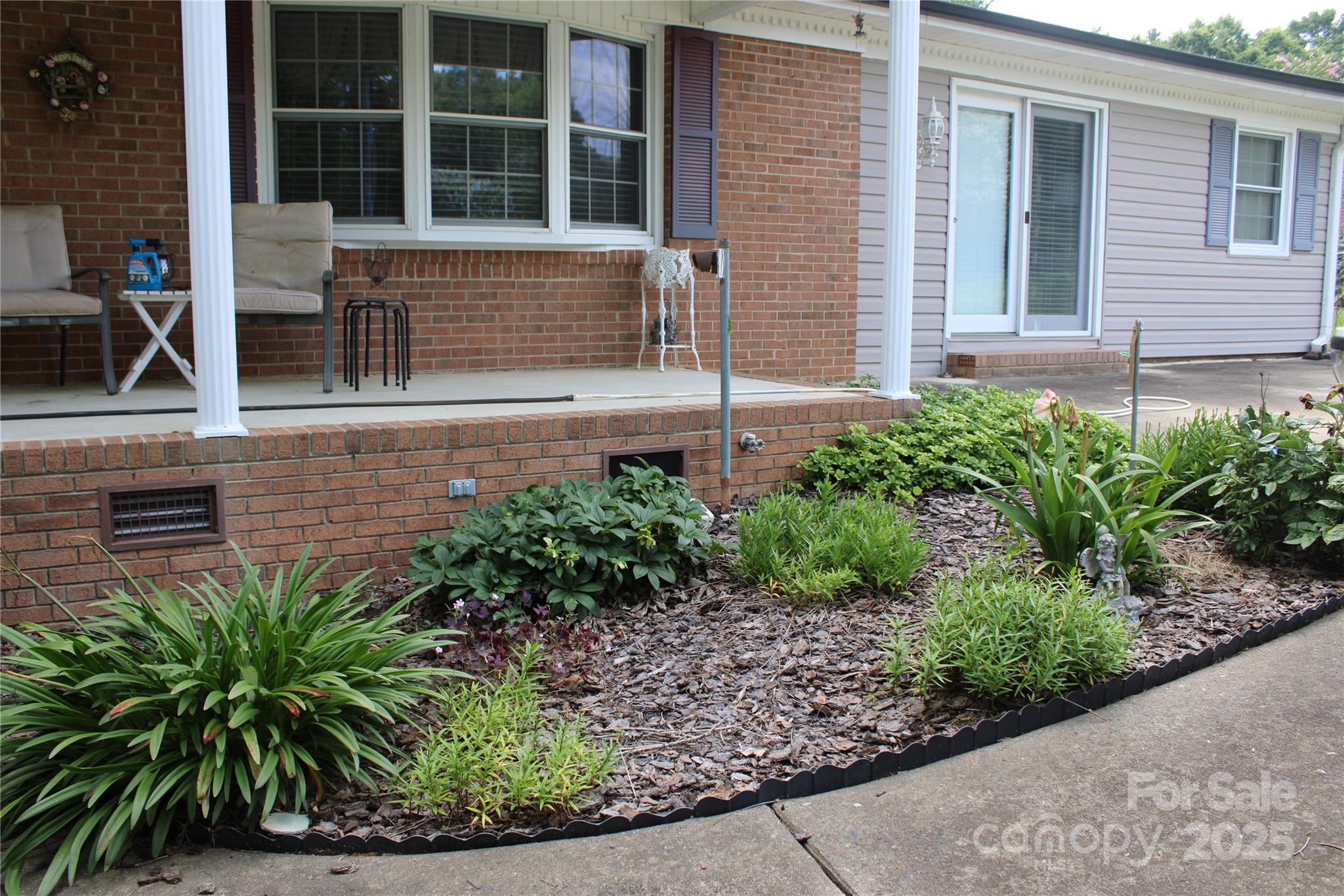 116 Woodbark Lane Property Photo 30