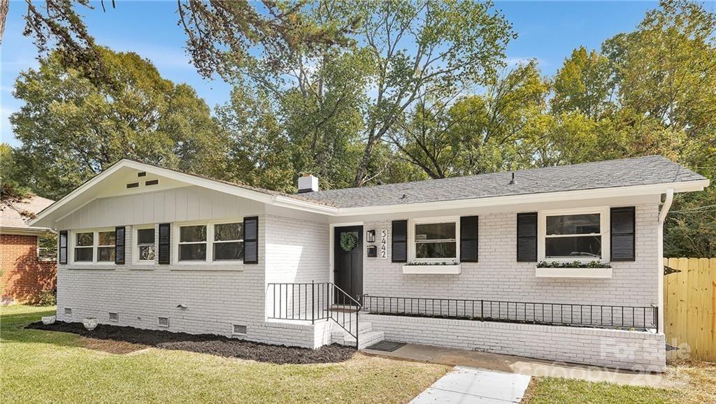 5442 Kinsale Lane Property Photo