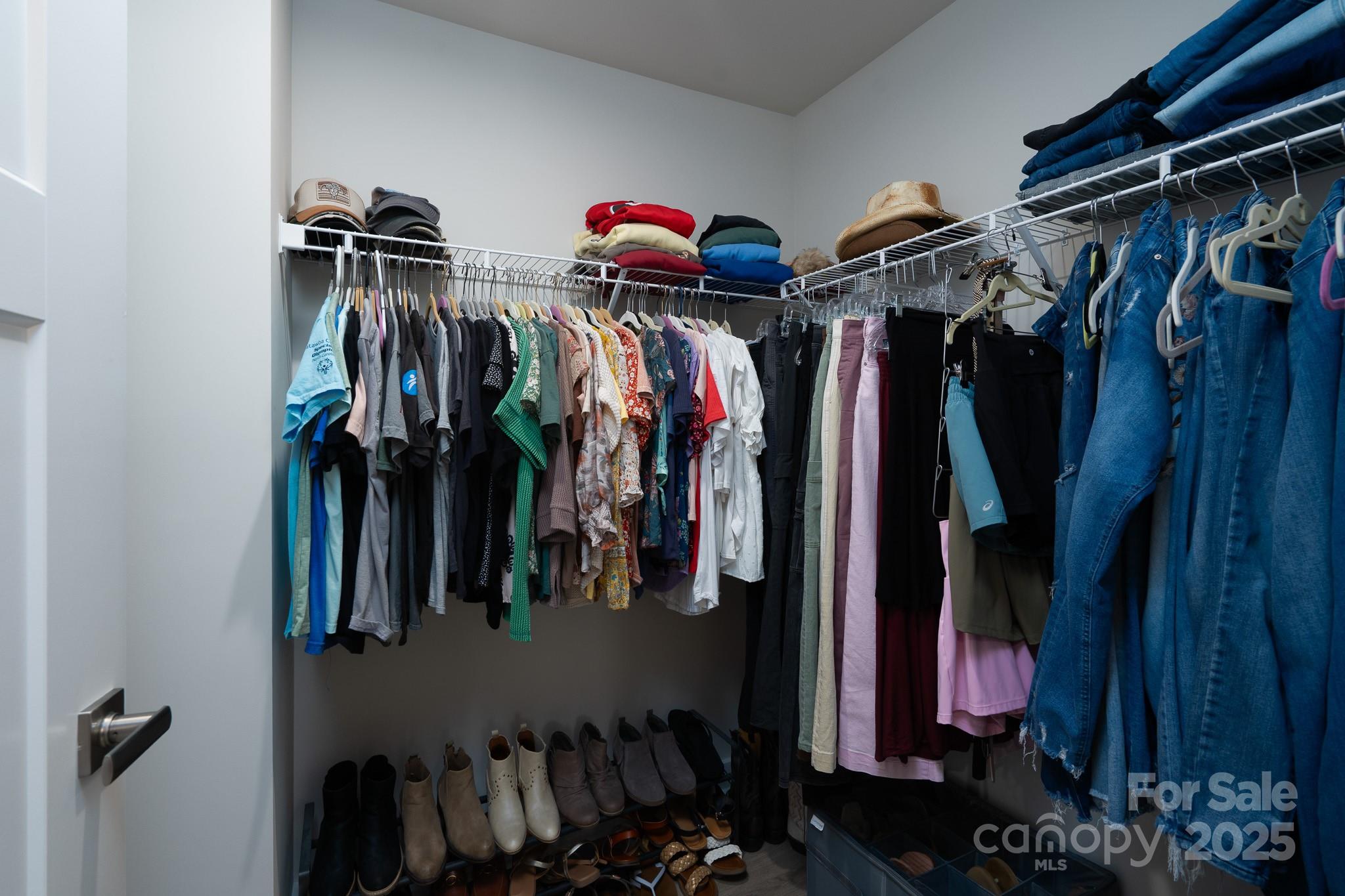 154 Stella Lane A Property Photo 17