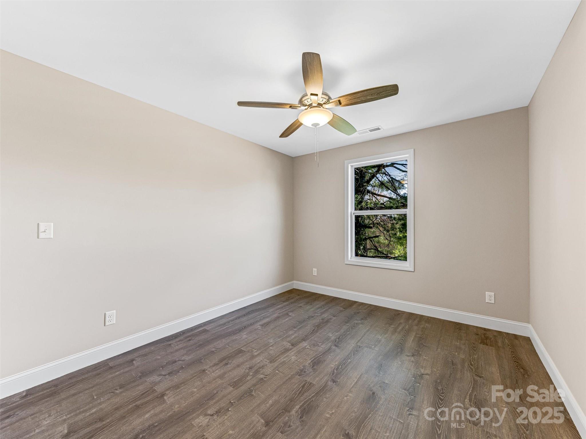 192 Appalachian Way Property Photo 32