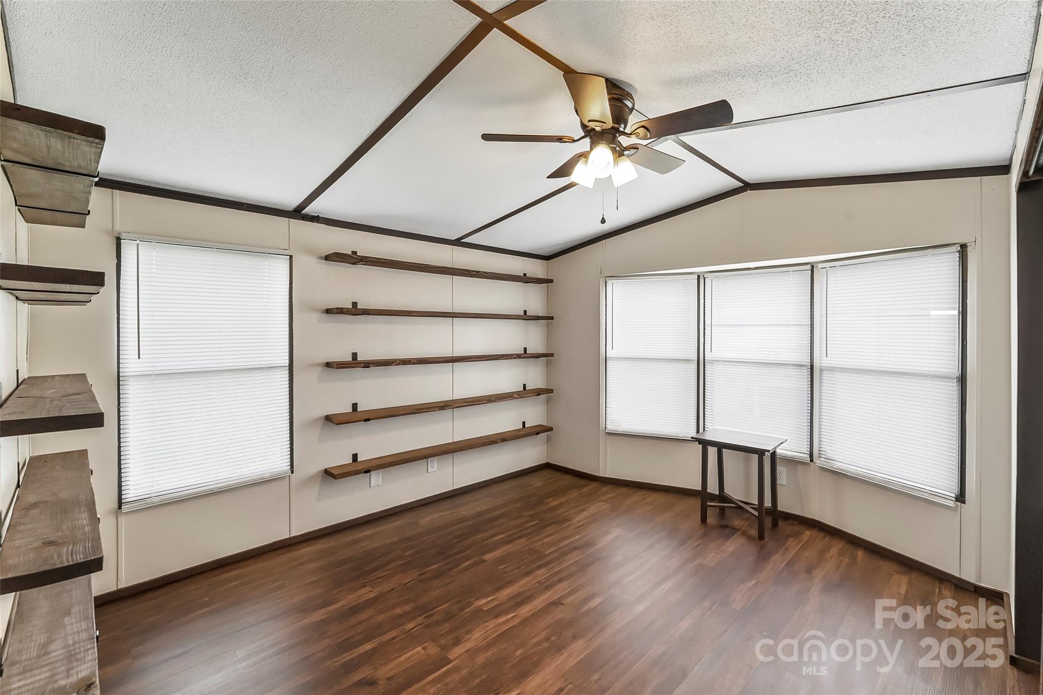 1712 Nc 126 Highway Property Photo 12