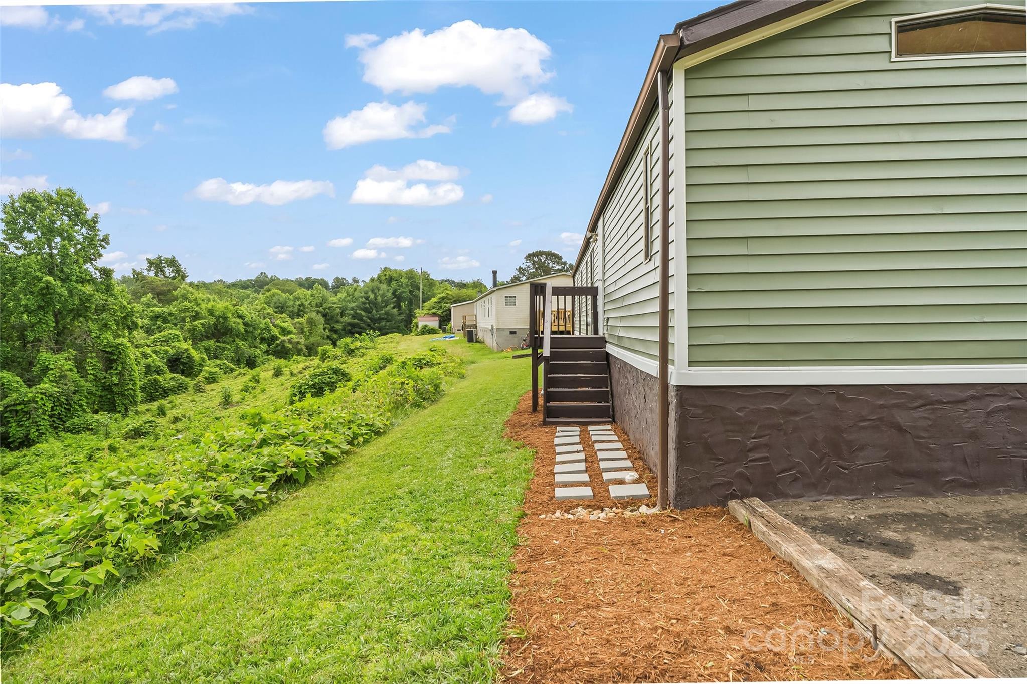 1712 Nc 126 Highway Property Photo 21