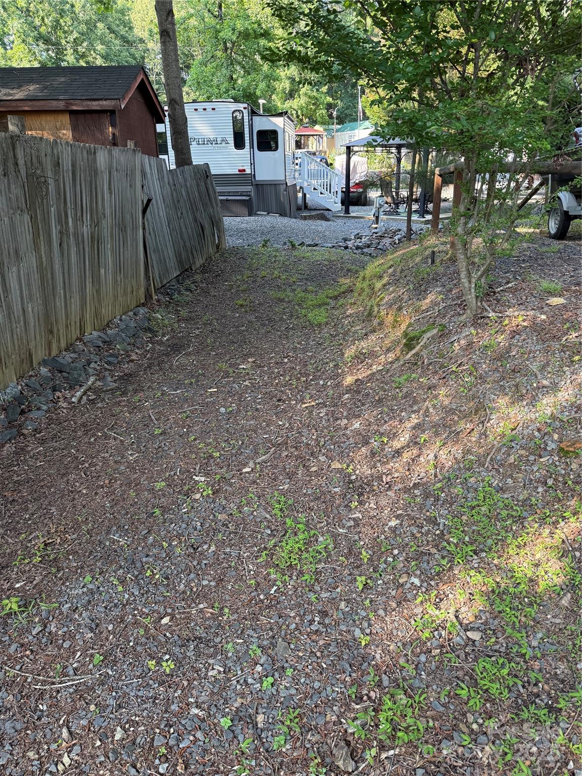 160/162 Arrowood Trail F28/f29 Property Photo 6