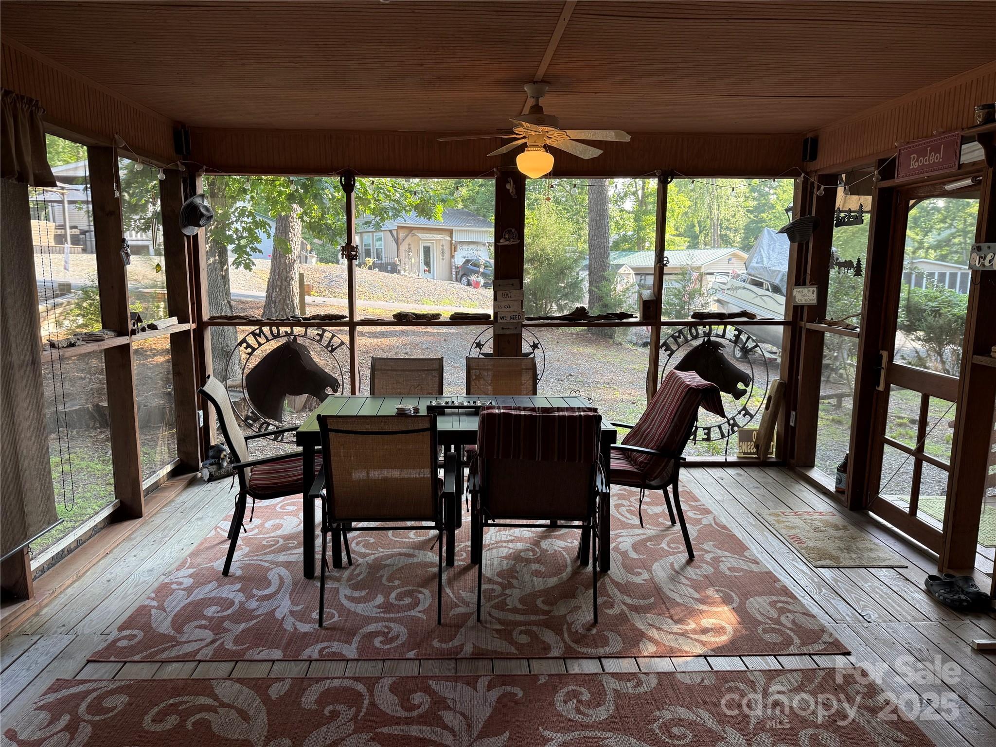 160/162 Arrowood Trail F28/f29 Property Photo 10