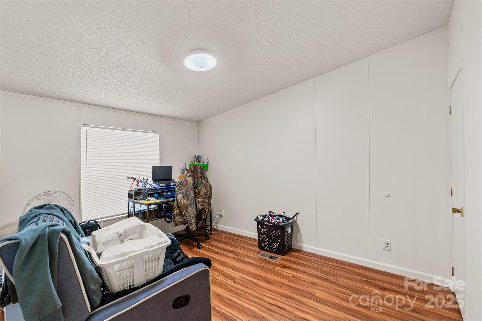 14 Luckenbach Drive Property Photo 42