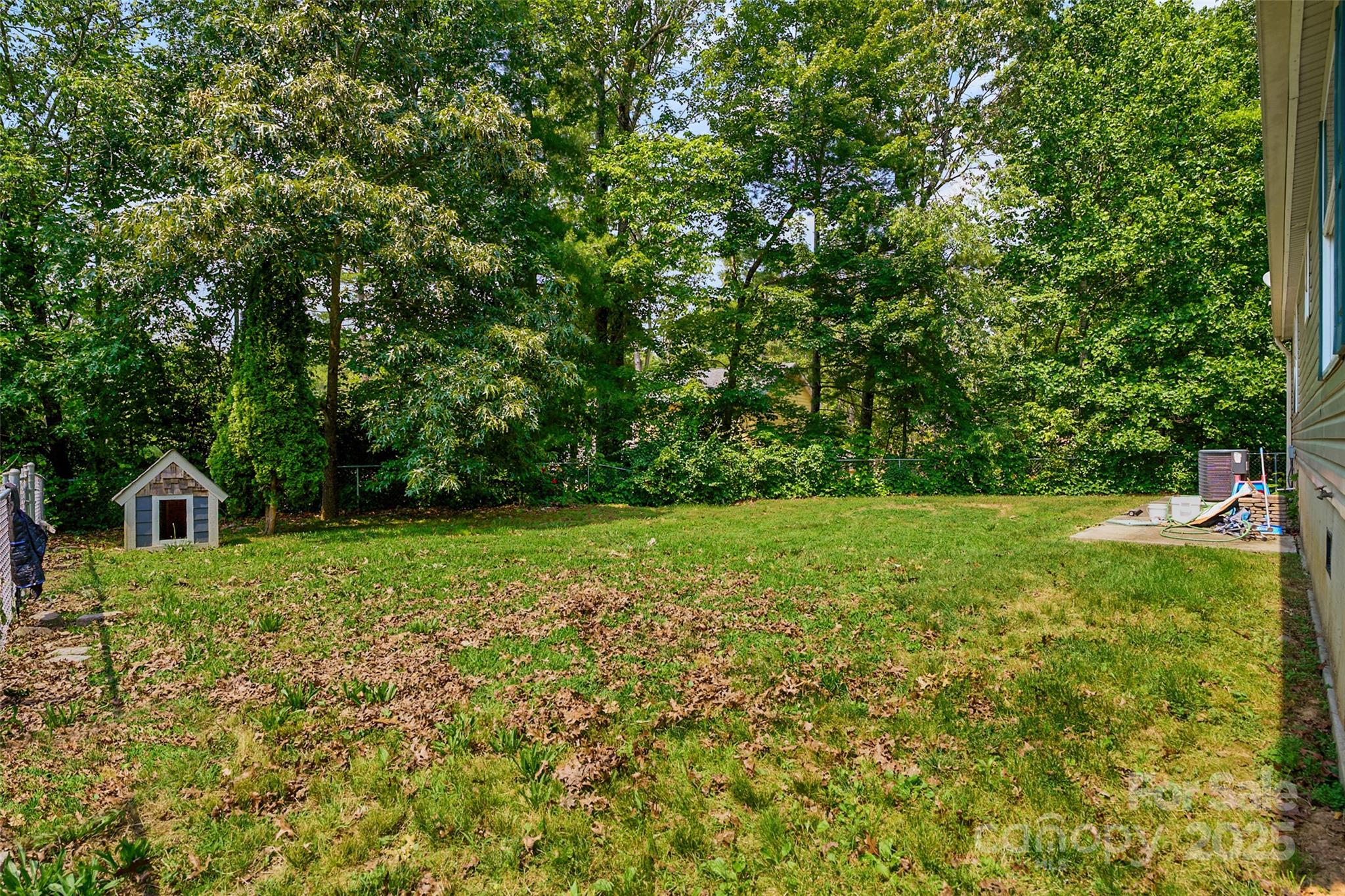 14 Luckenbach Drive Property Photo 43