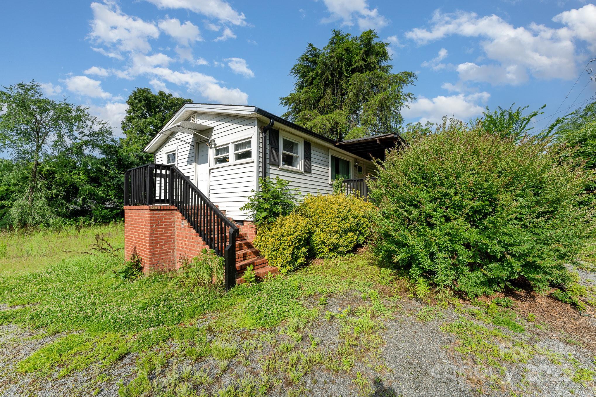 307 Elm Street Property Photo 20