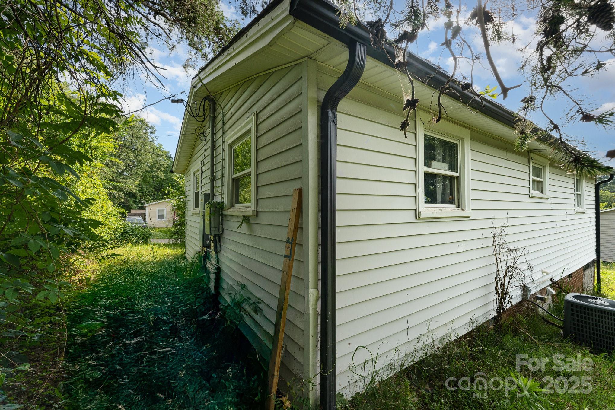 307 Elm Street Property Photo 27