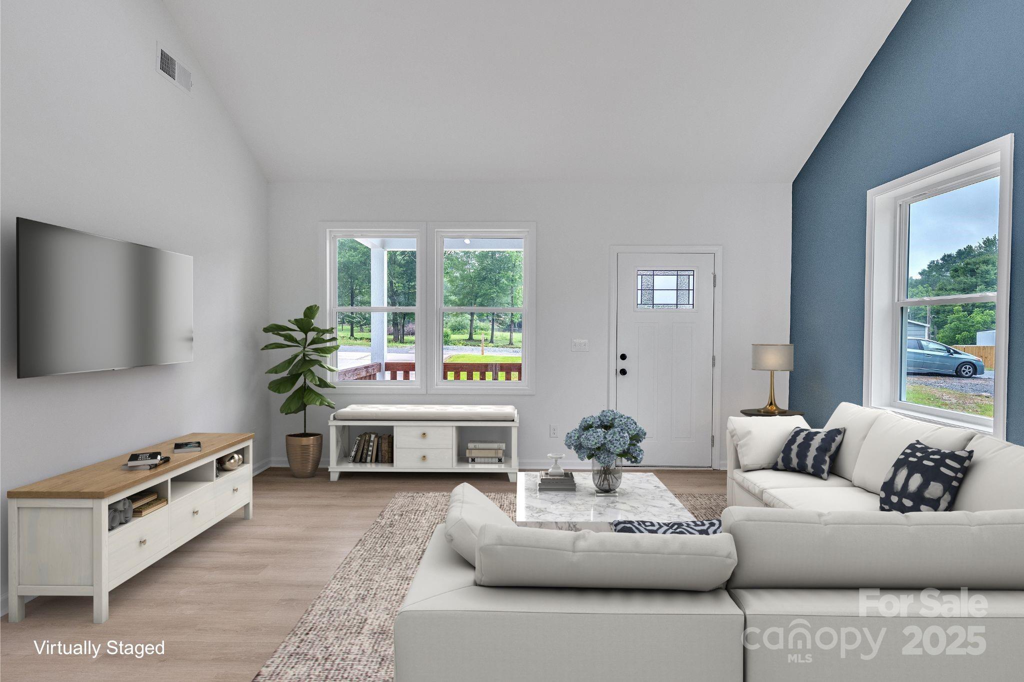 516 North Mulberry Street Property Photo 5