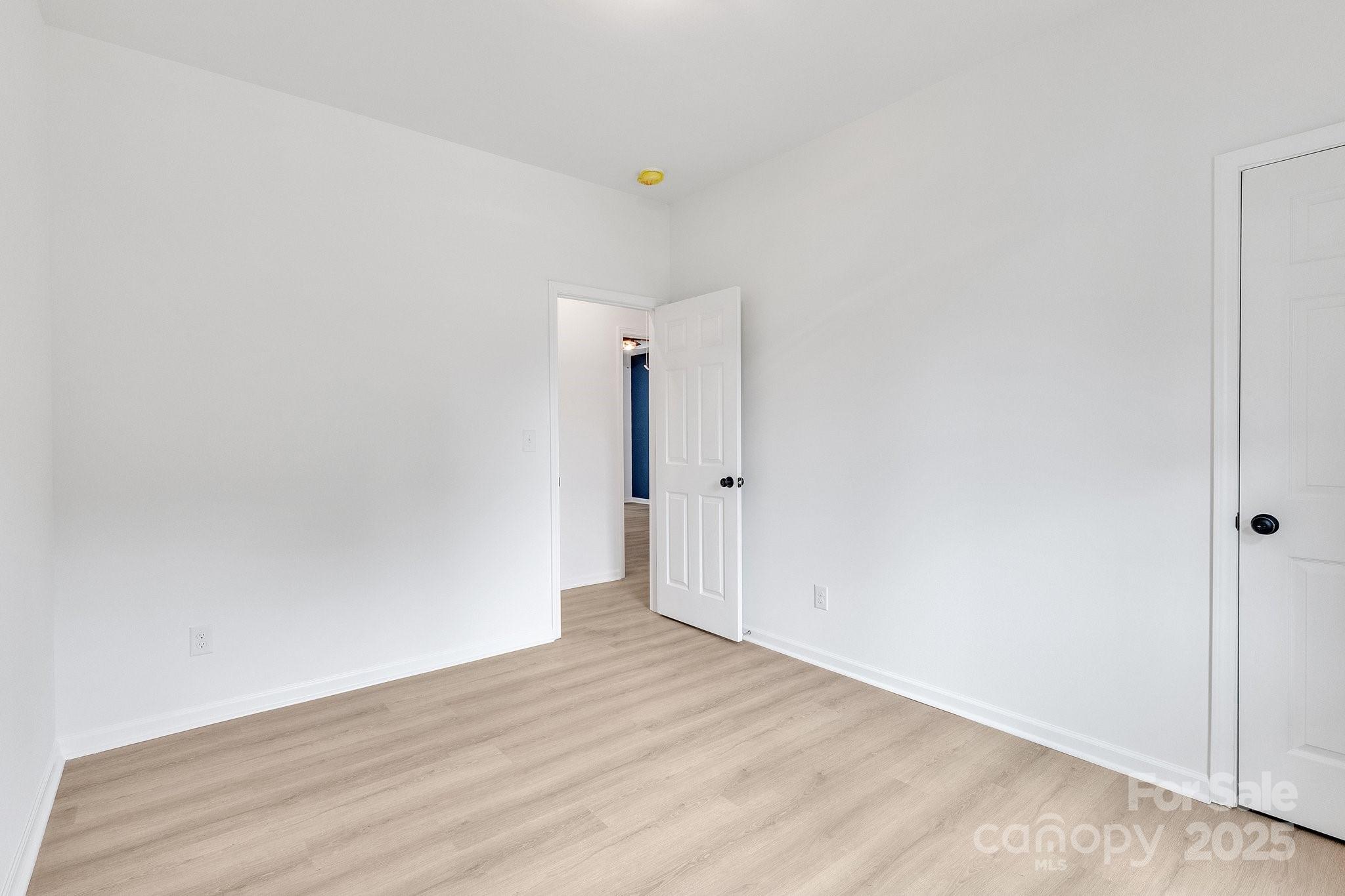 516 North Mulberry Street Property Photo 31