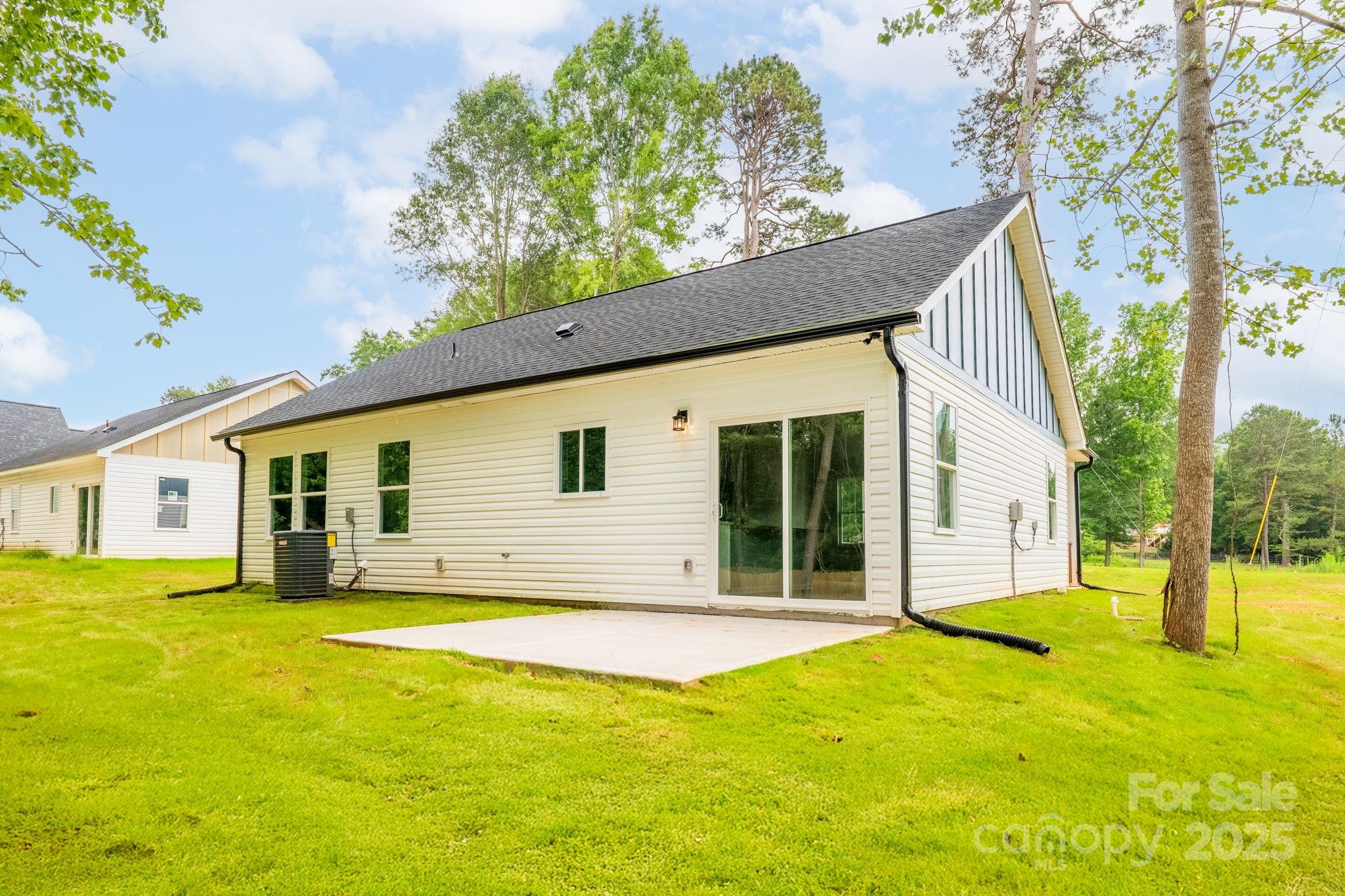 516 North Mulberry Street Property Photo 36