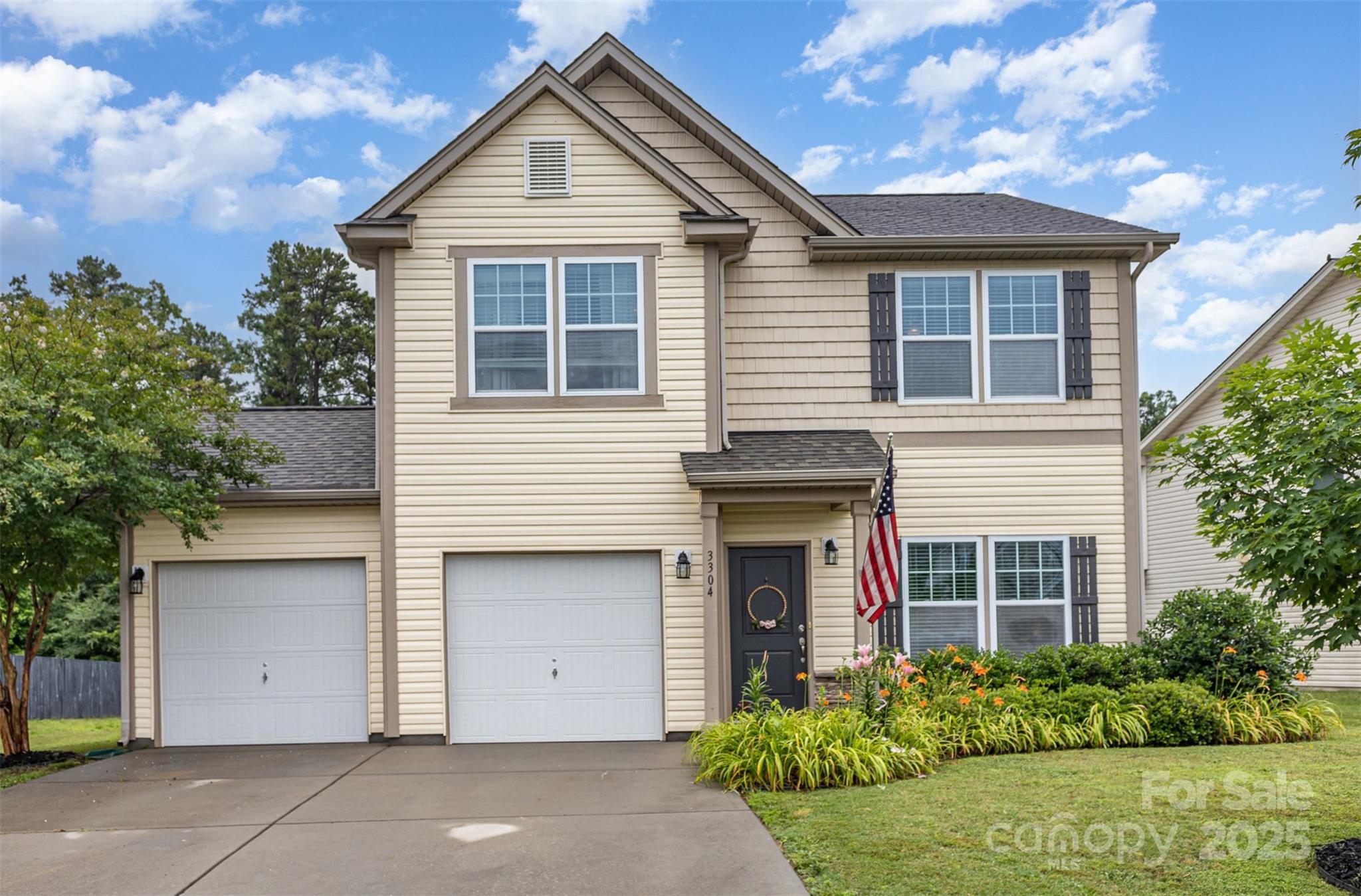 3304 Saddlebrook Drive Property Photo 1