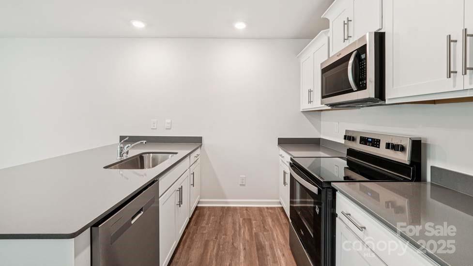 5908 Faron Way Property Photo 1